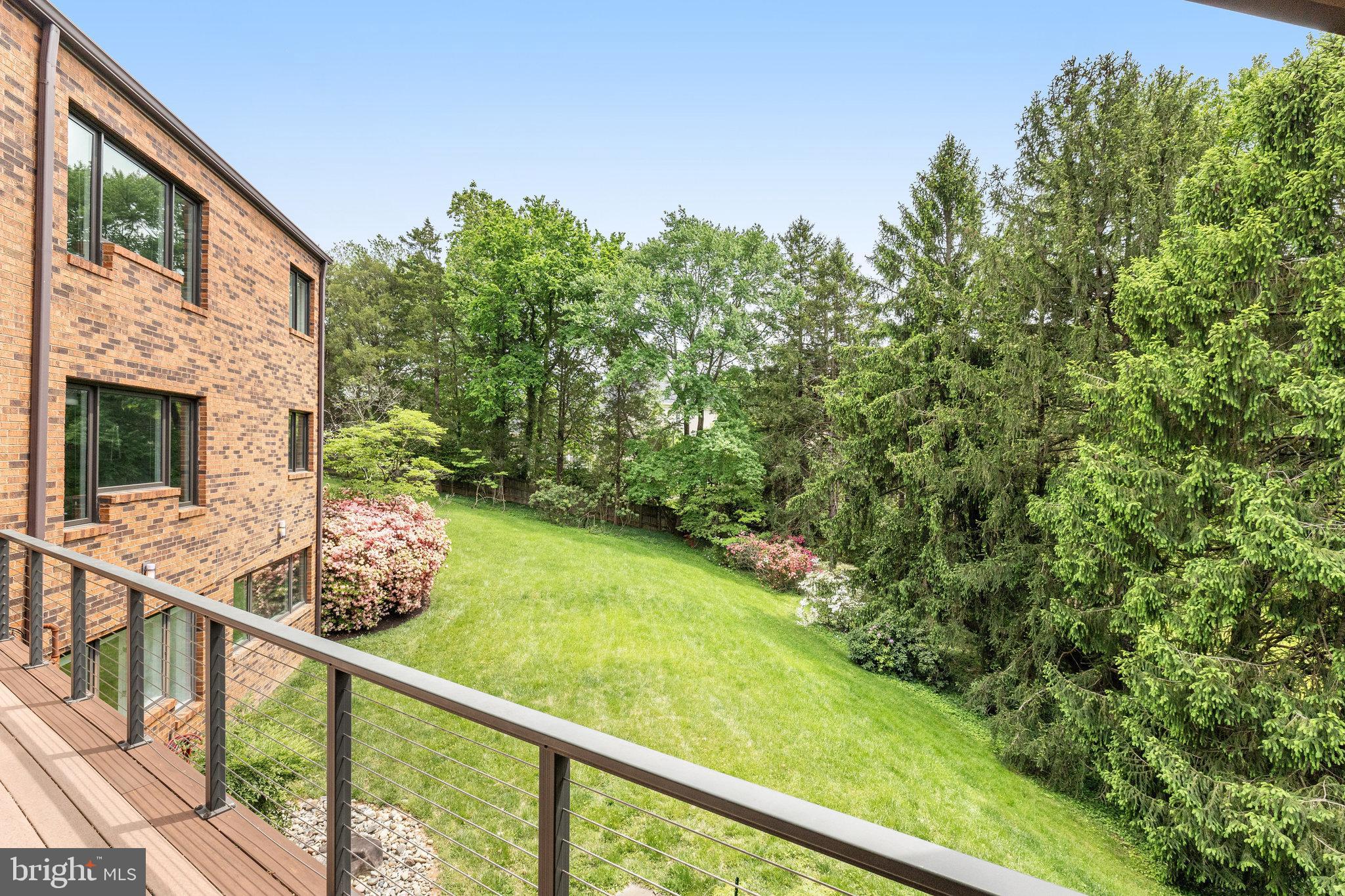 1355 Windy Hill Rd