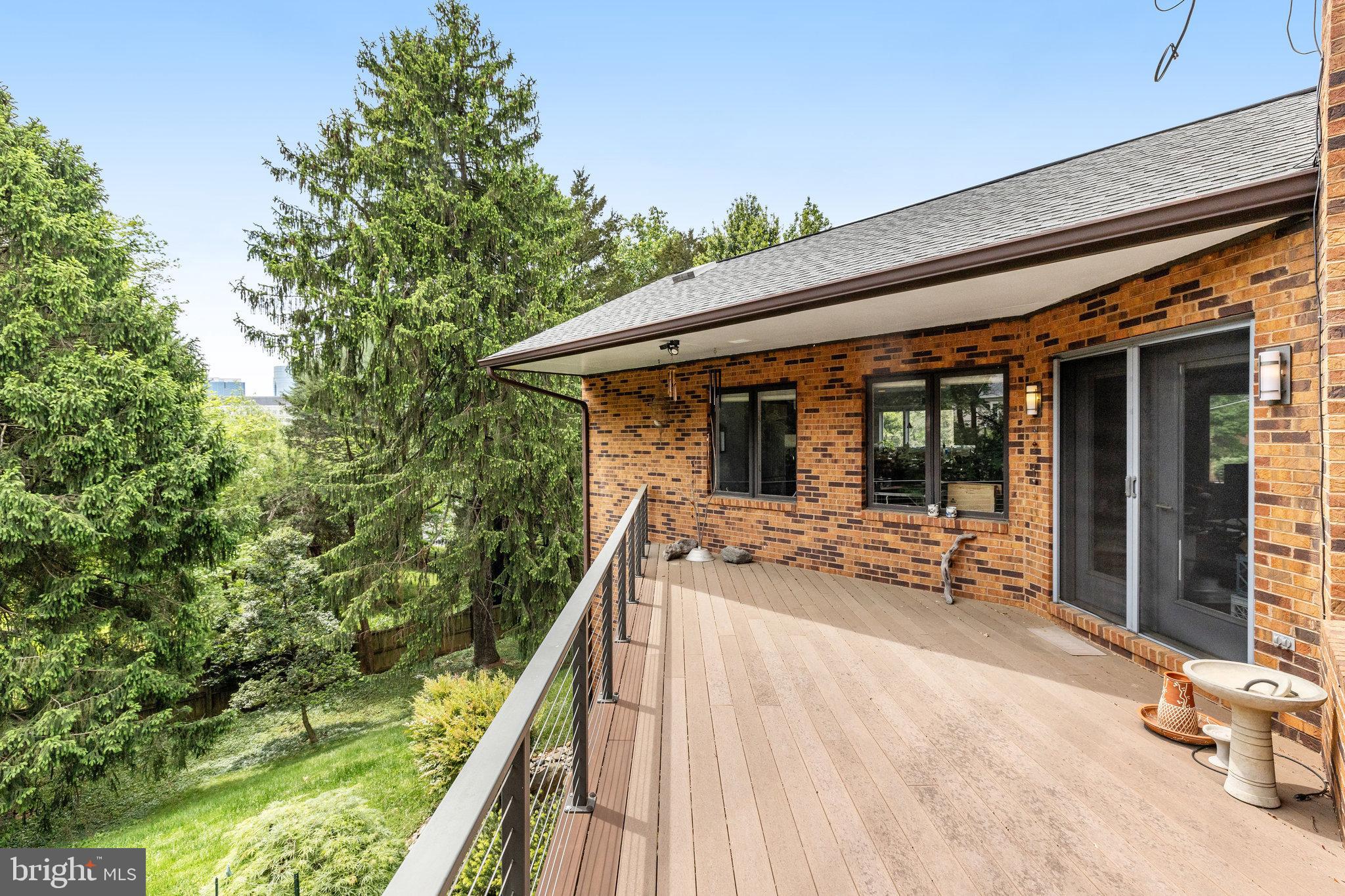 1355 Windy Hill Rd