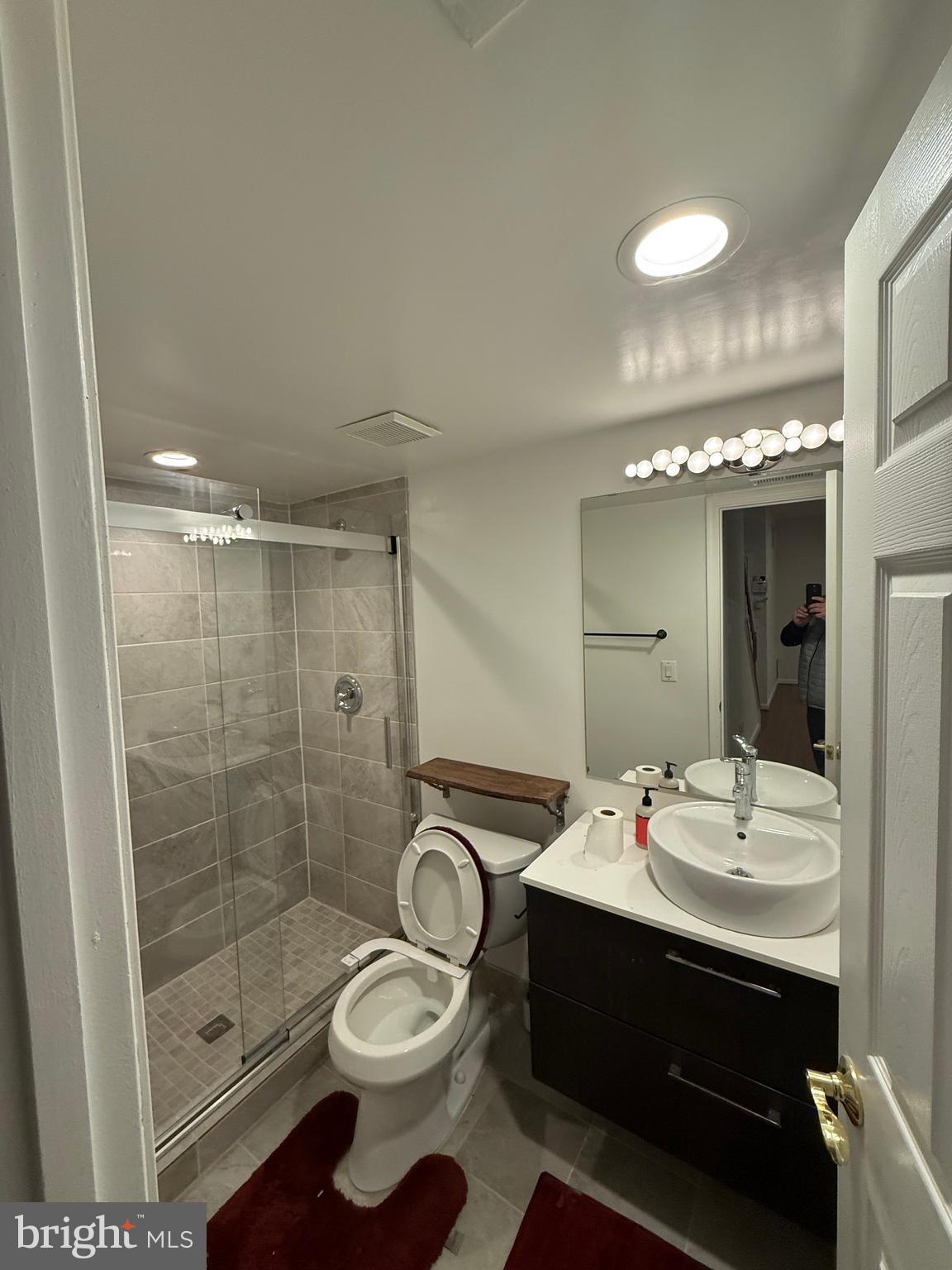 13395 SIR RAMSAY WAY