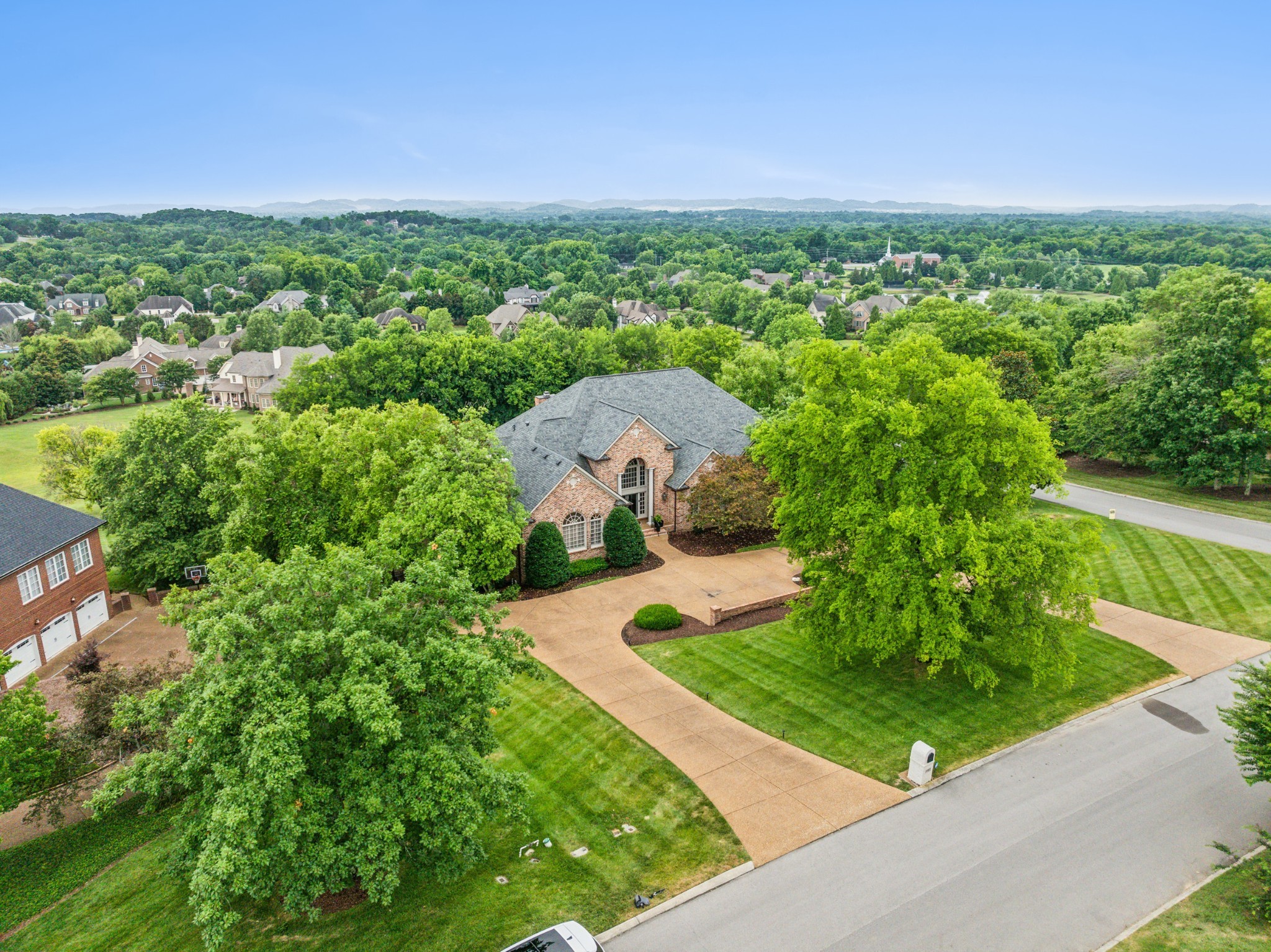 701 Legends Crest Dr