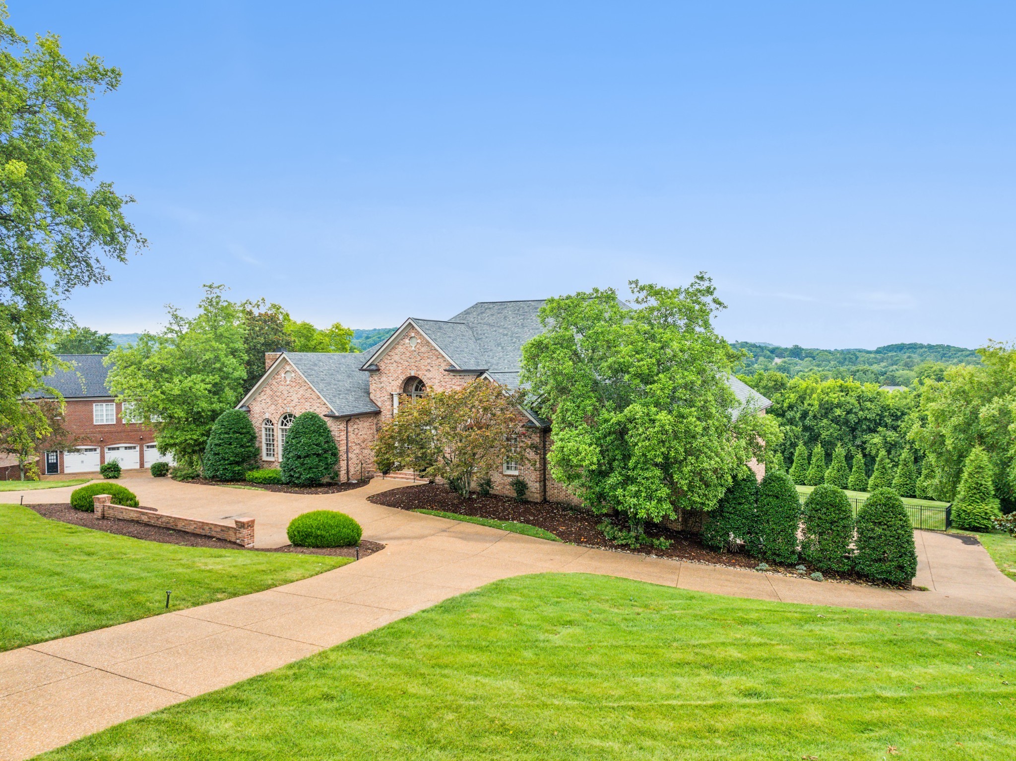 701 Legends Crest Dr