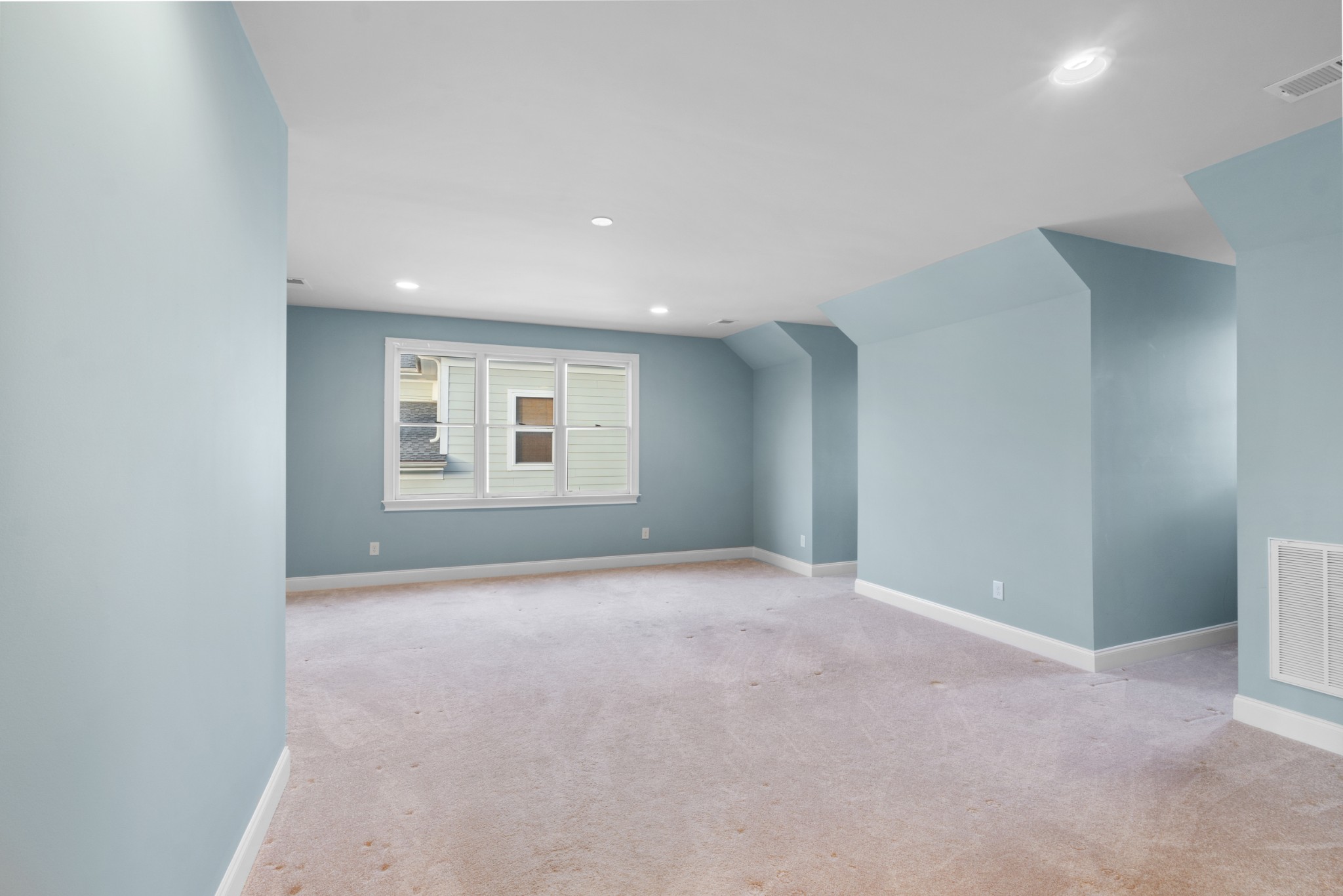 1435 Westhaven Blvd