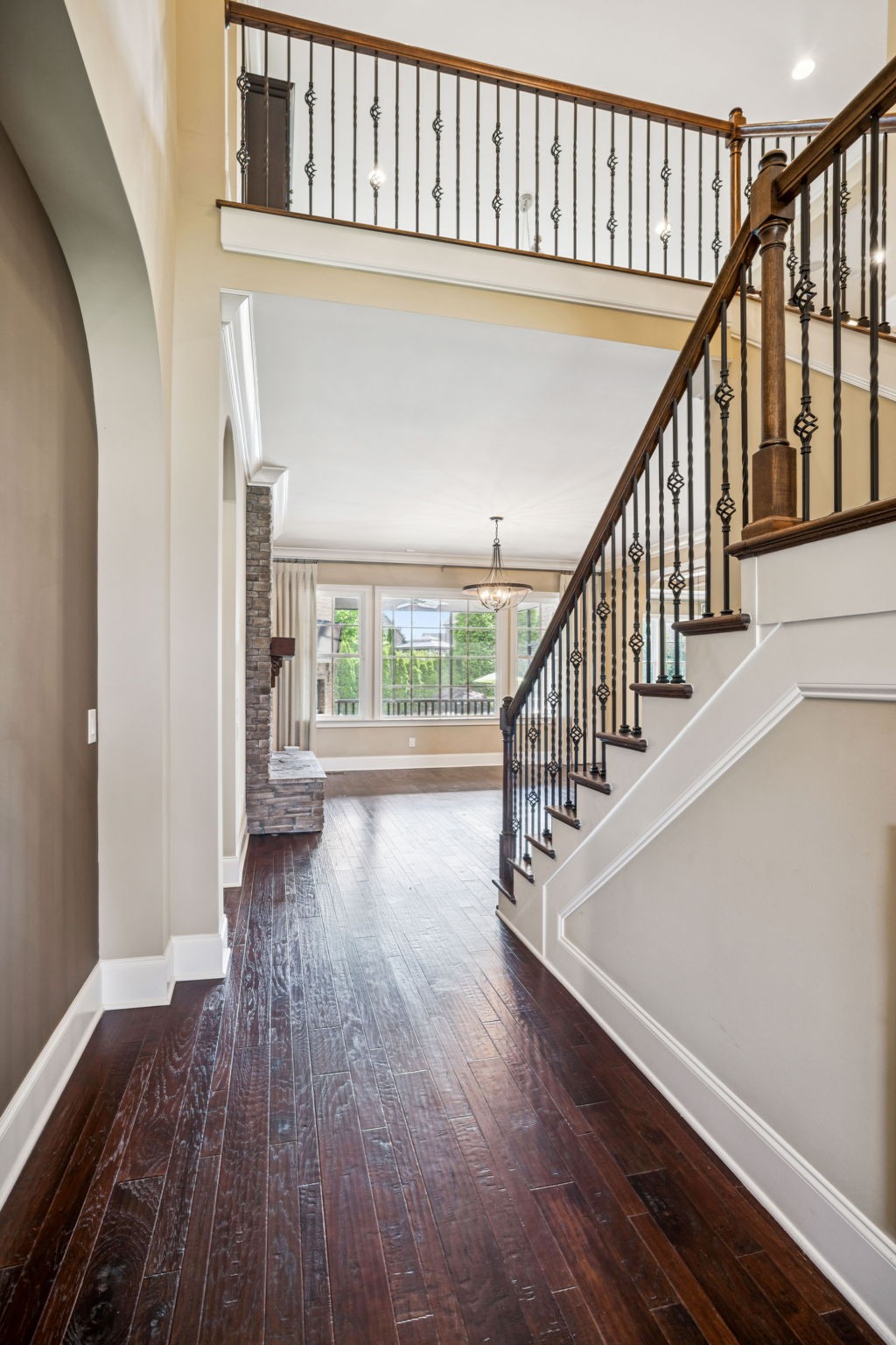 1841 Tiverton Pl