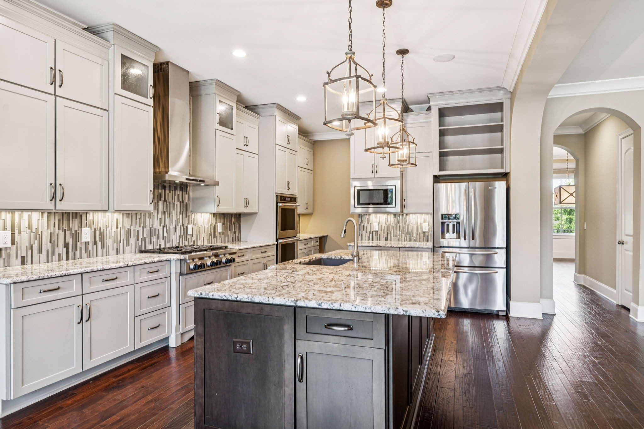 1841 Tiverton Pl