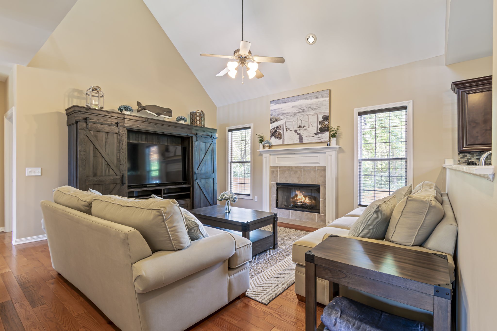 5604 Cedar Rock Dr