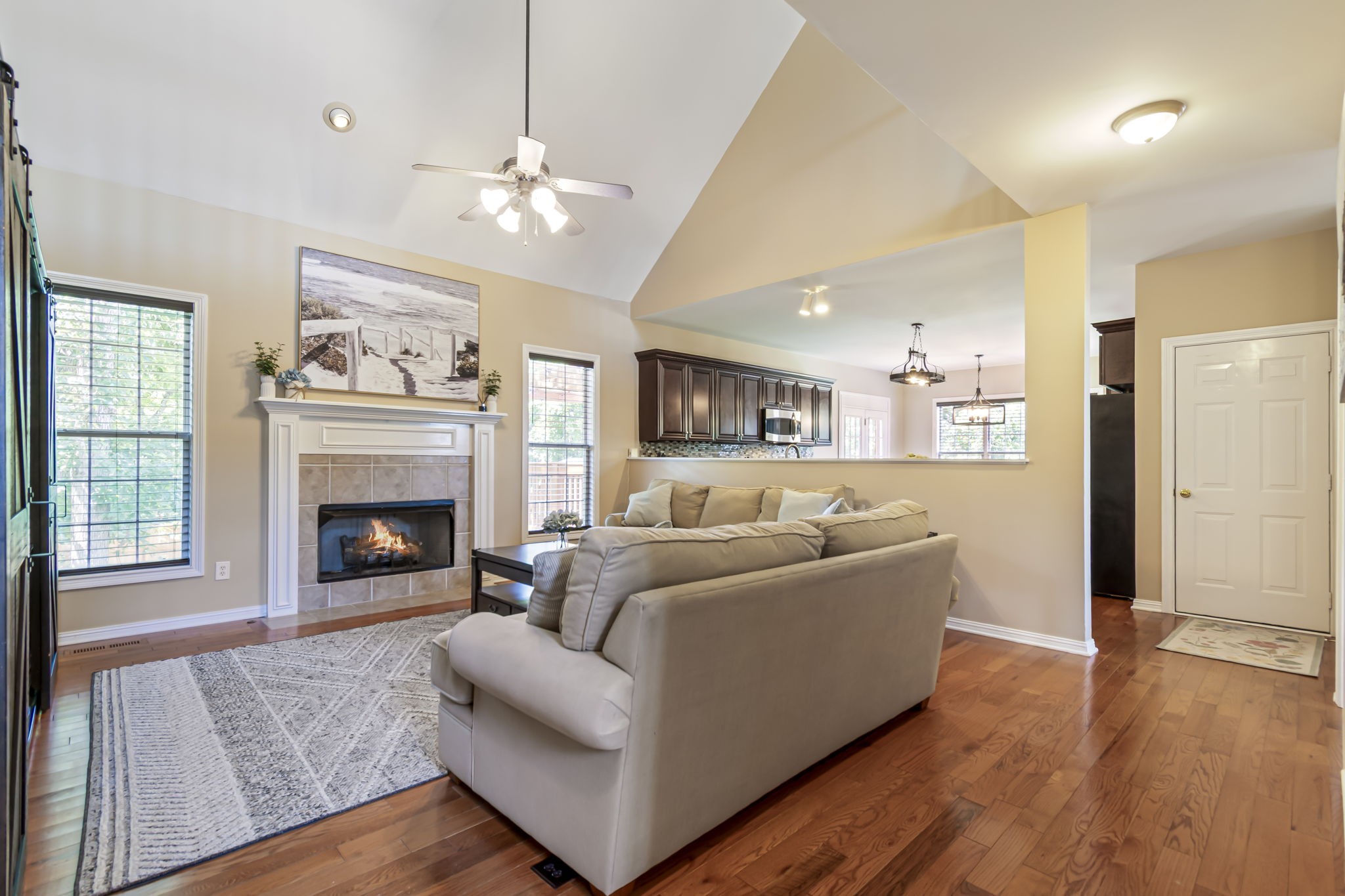 5604 Cedar Rock Dr