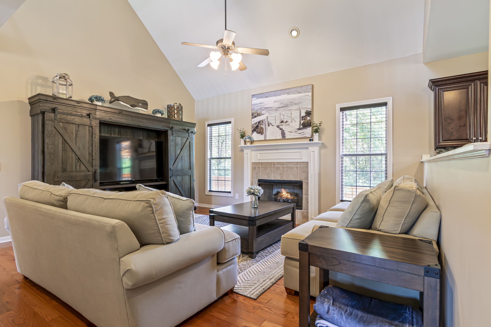 5604 Cedar Rock Dr