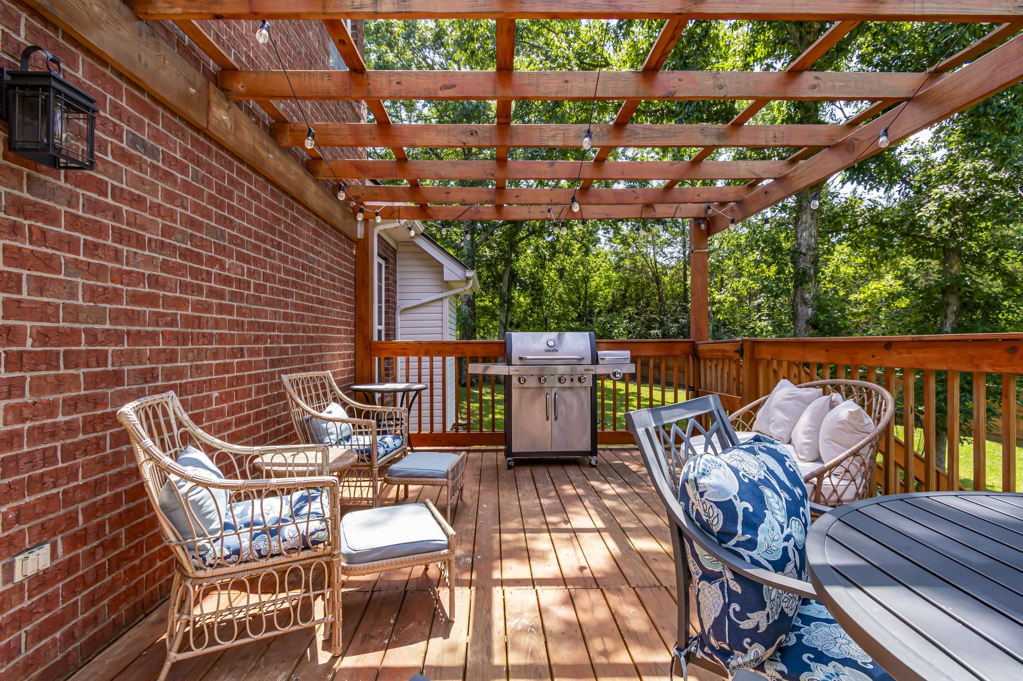 5604 Cedar Rock Dr