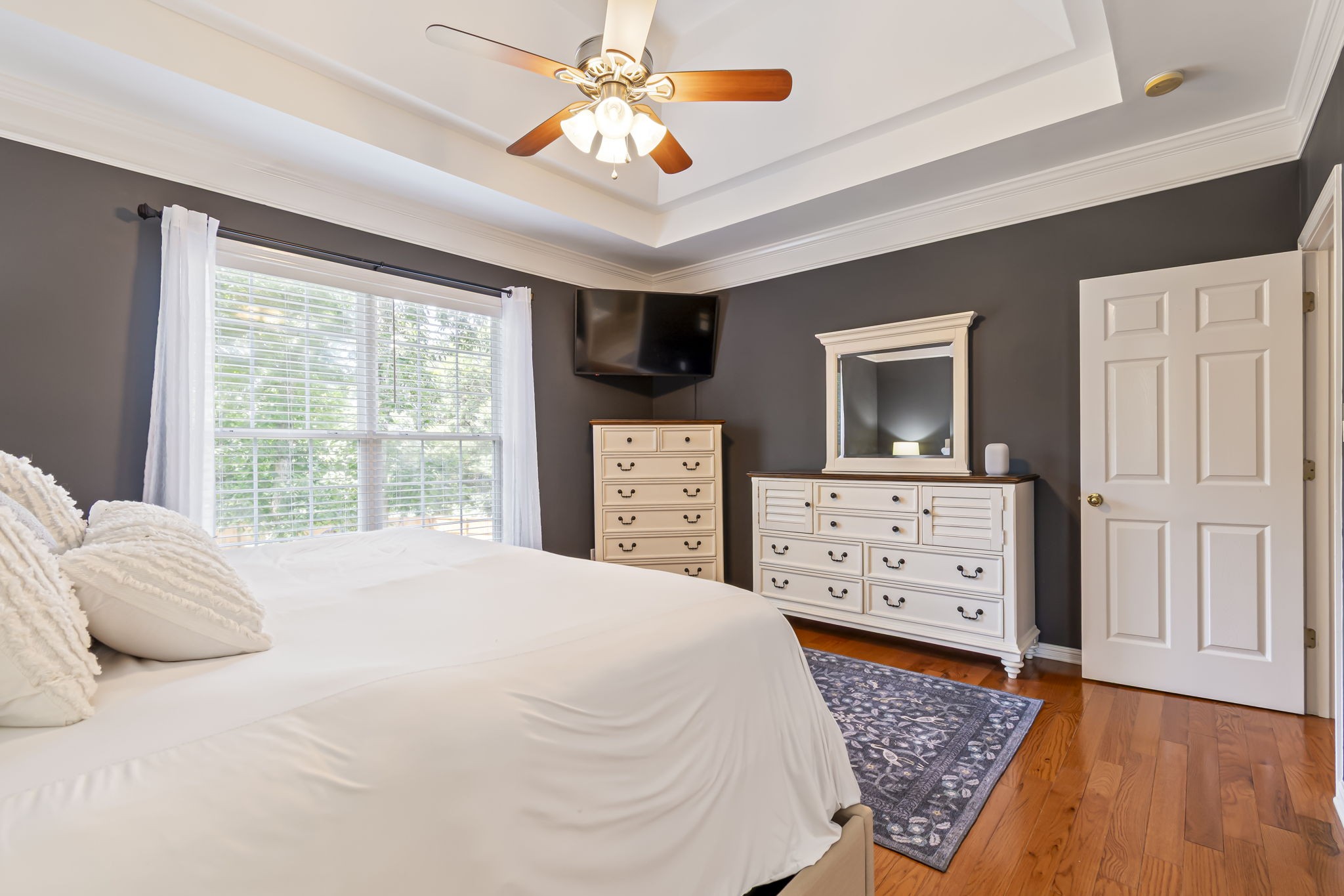 5604 Cedar Rock Dr