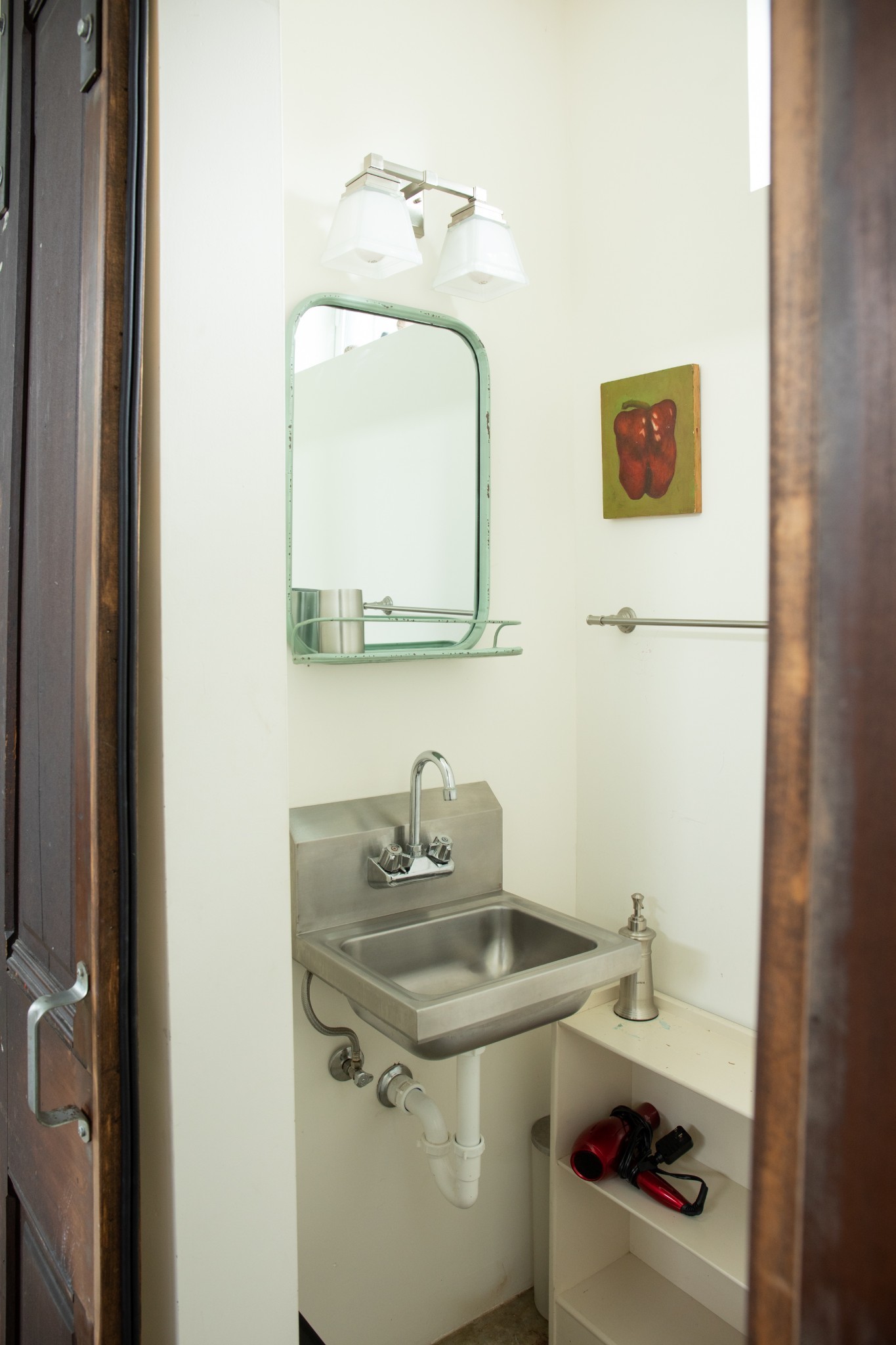 227 Carden Ave Unit: B