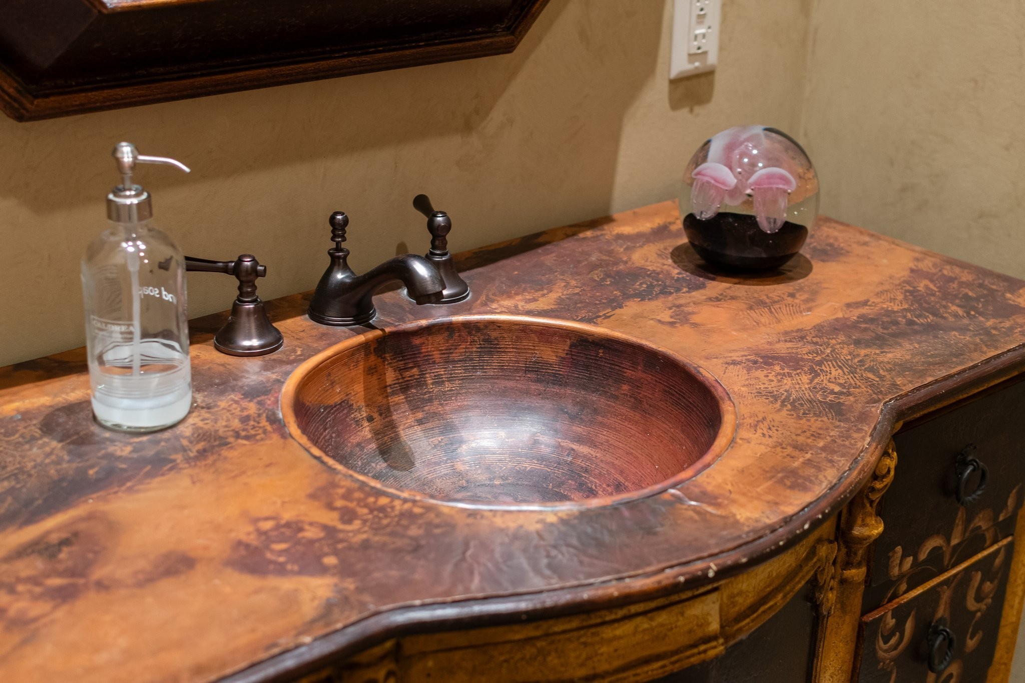 340 White Swans Crossing