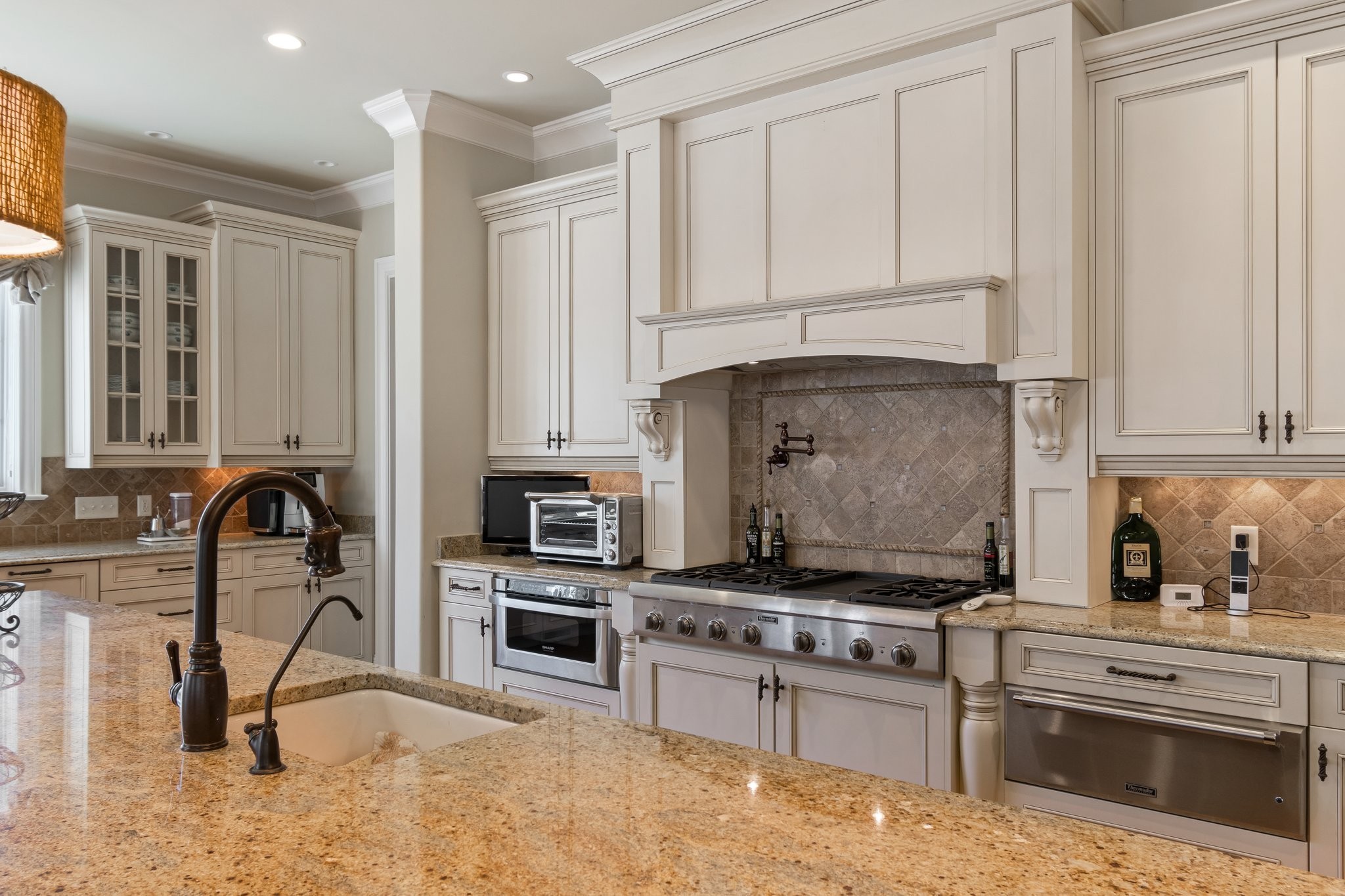 340 White Swans Crossing