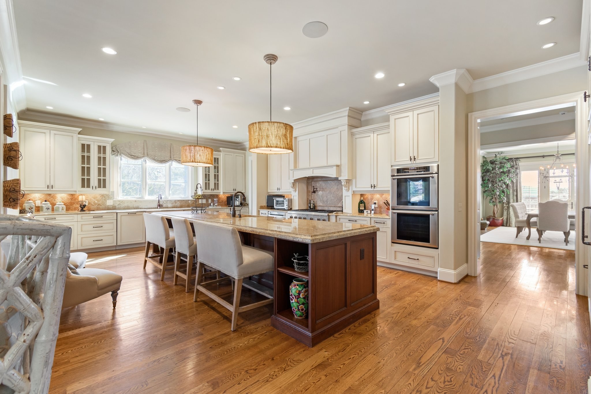 340 White Swans Crossing