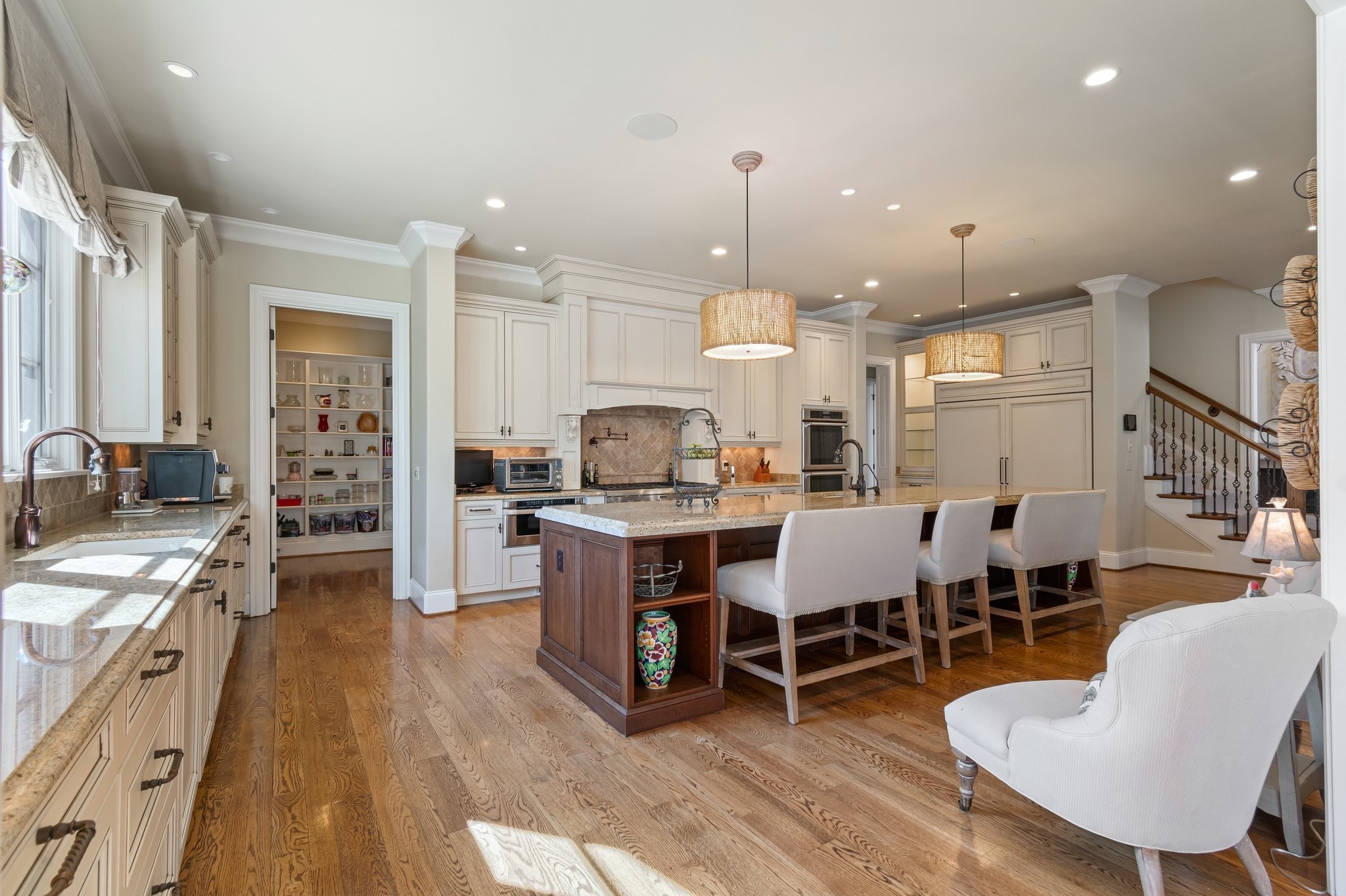 340 White Swans Crossing