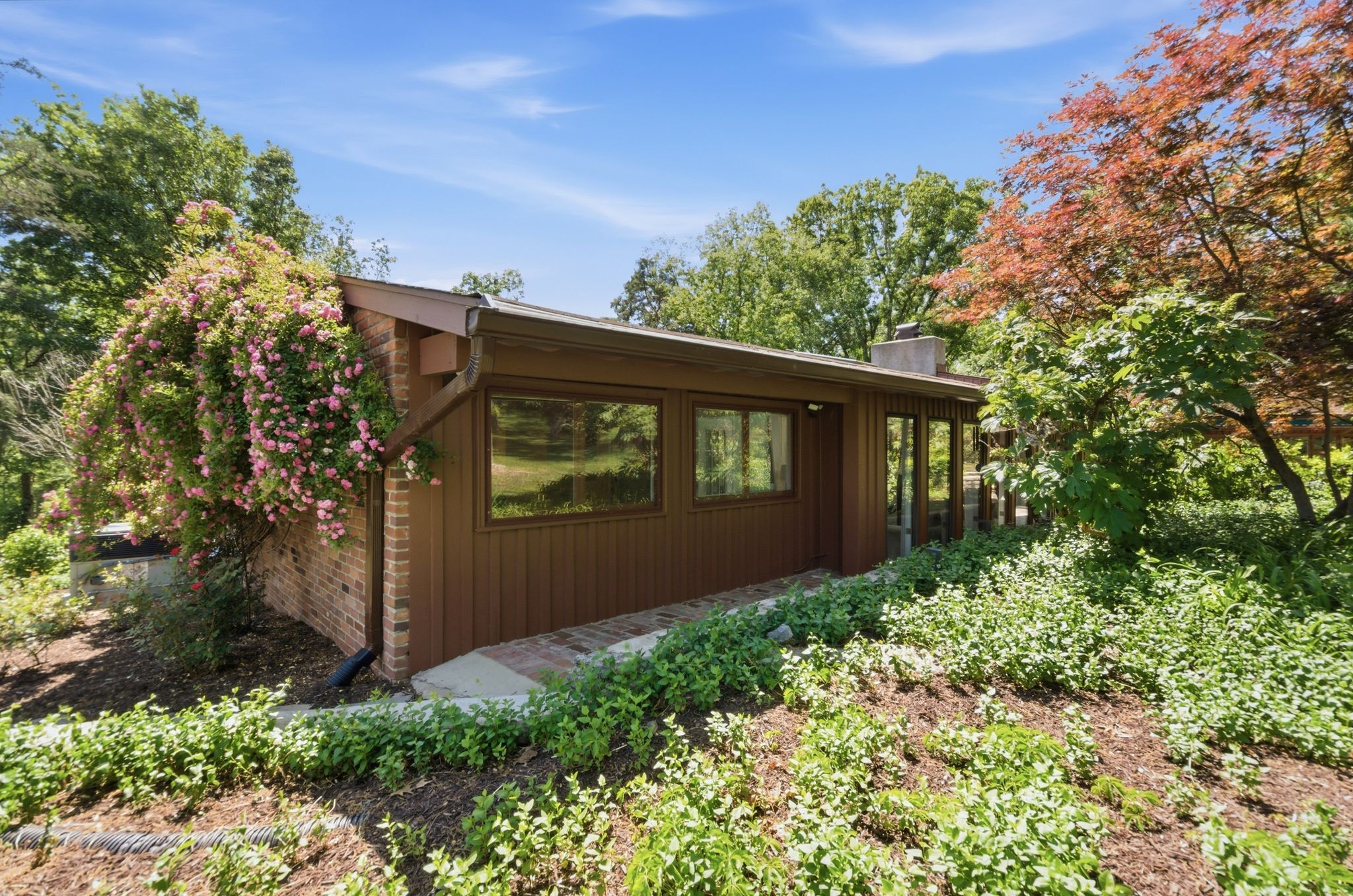 6002 Hickory Valley Rd