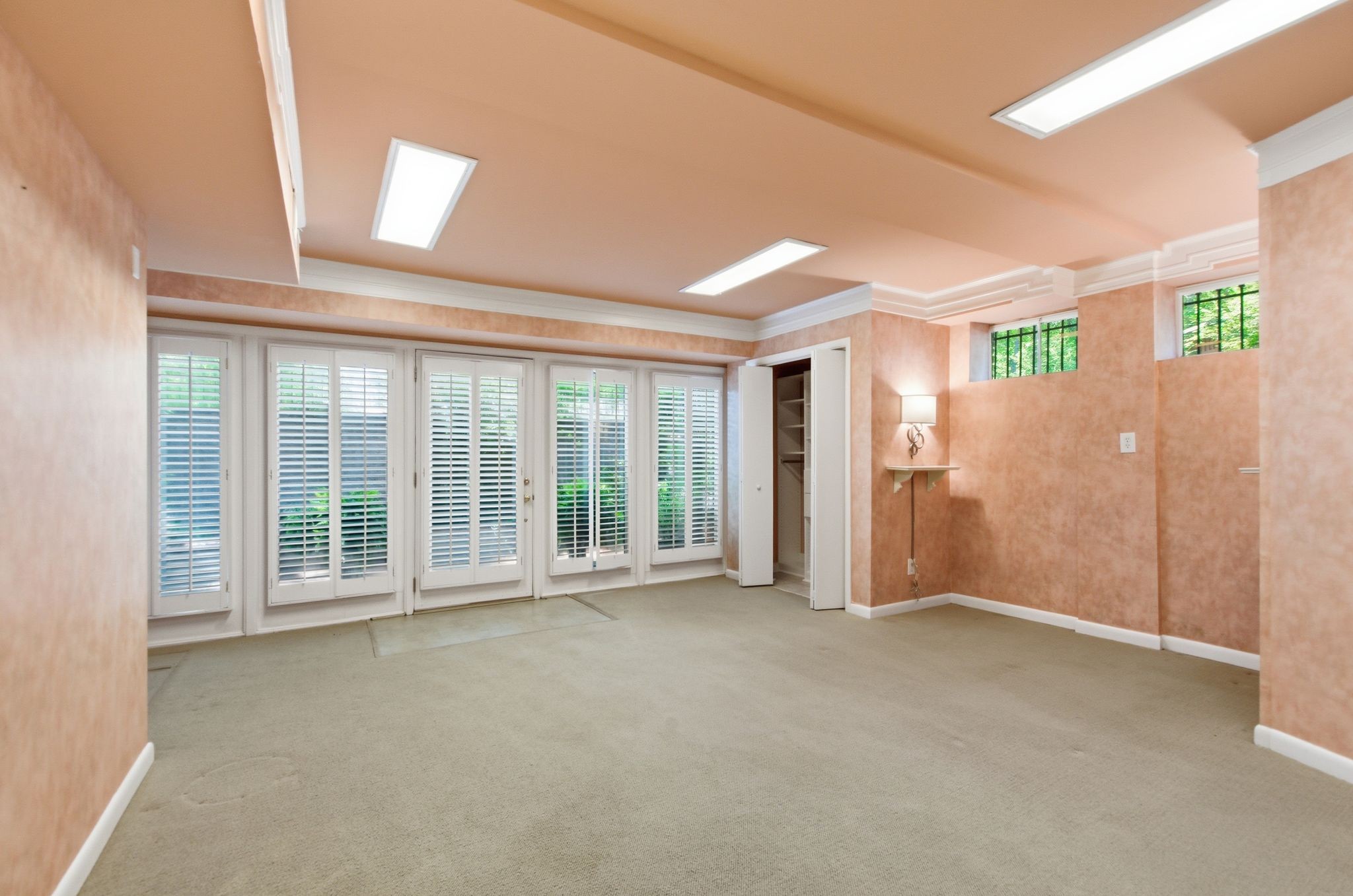 6002 Hickory Valley Rd