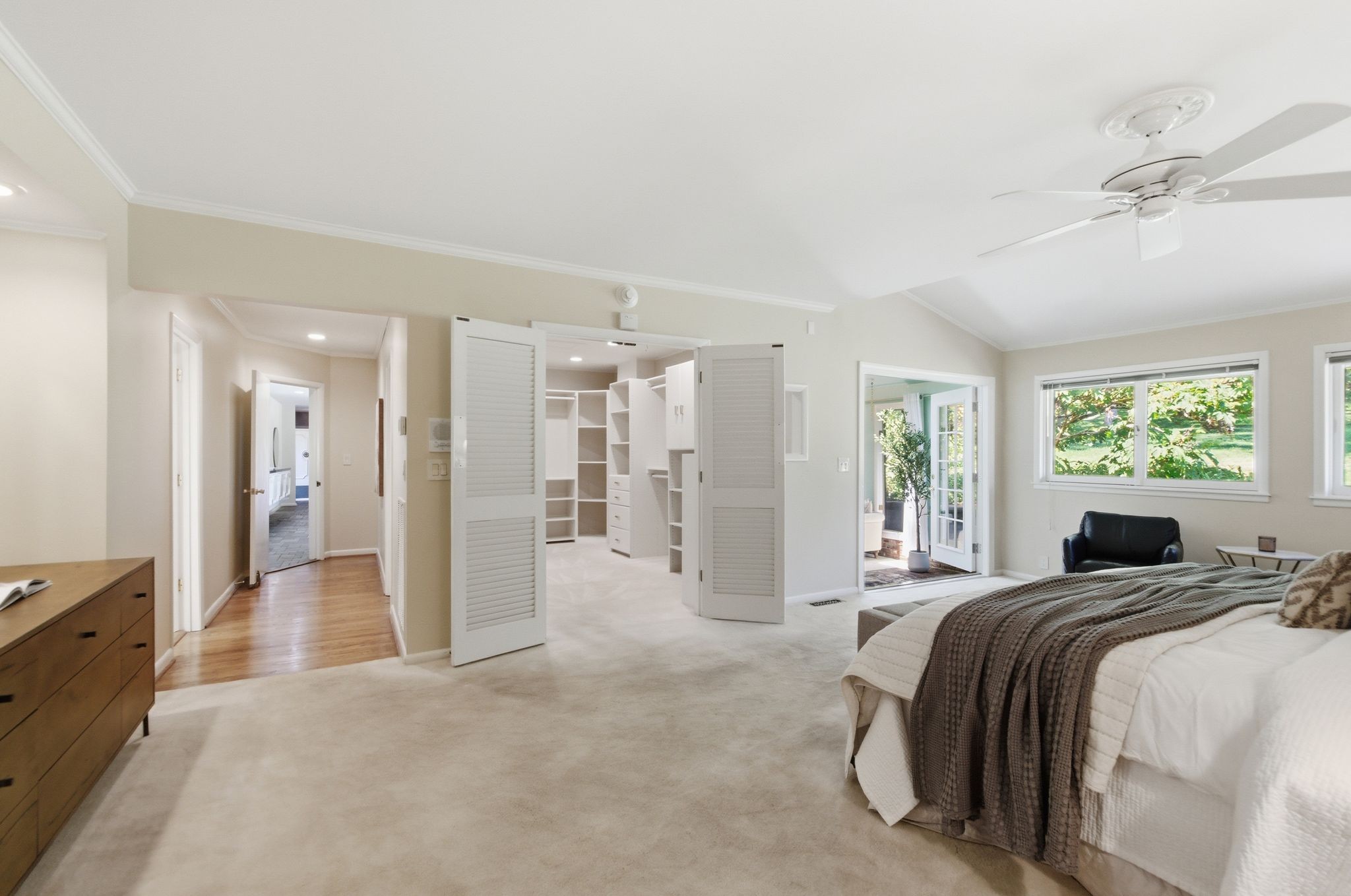 6002 Hickory Valley Rd
