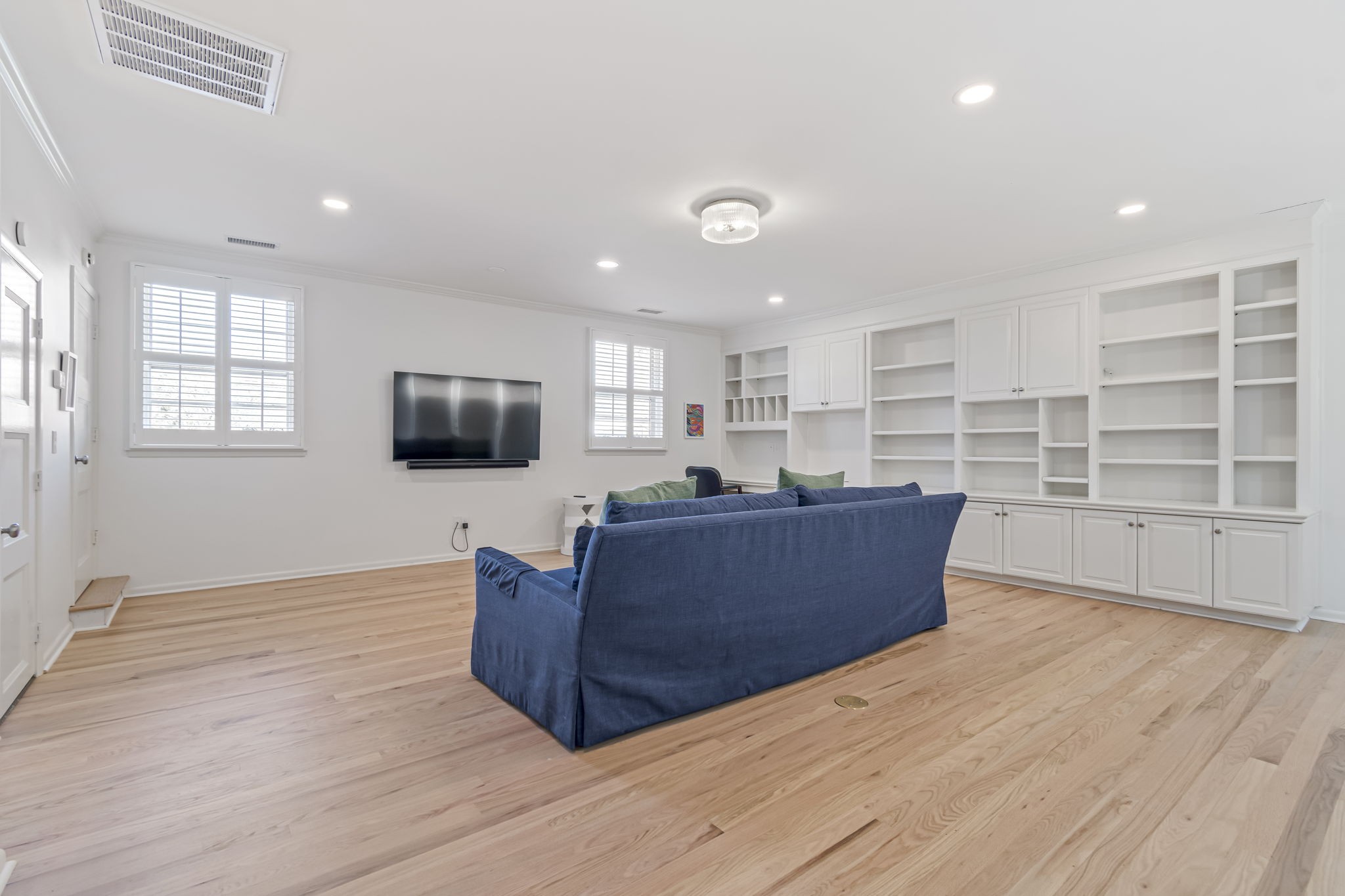 1209 Tyne Blvd