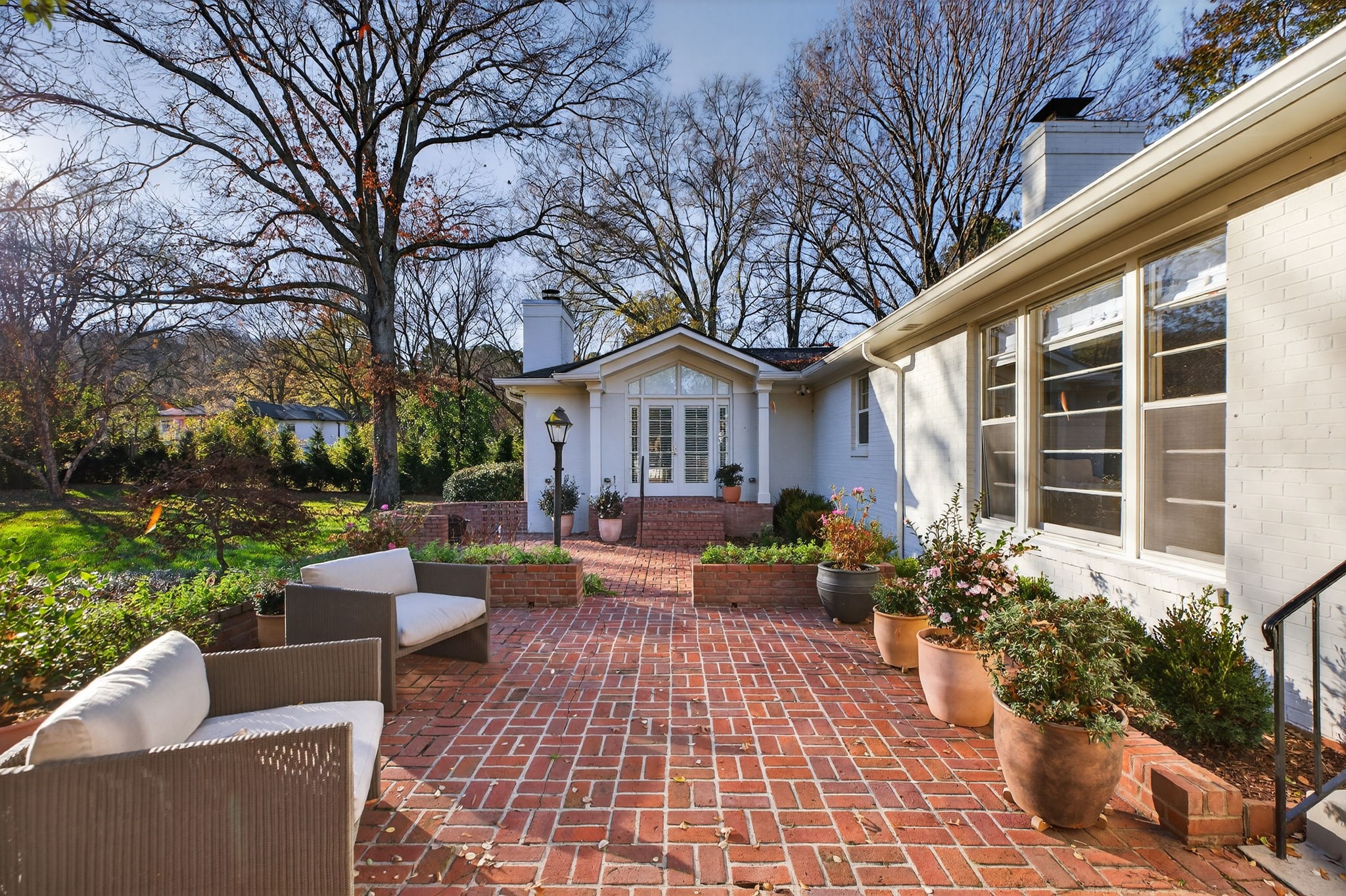 1209 Tyne Blvd