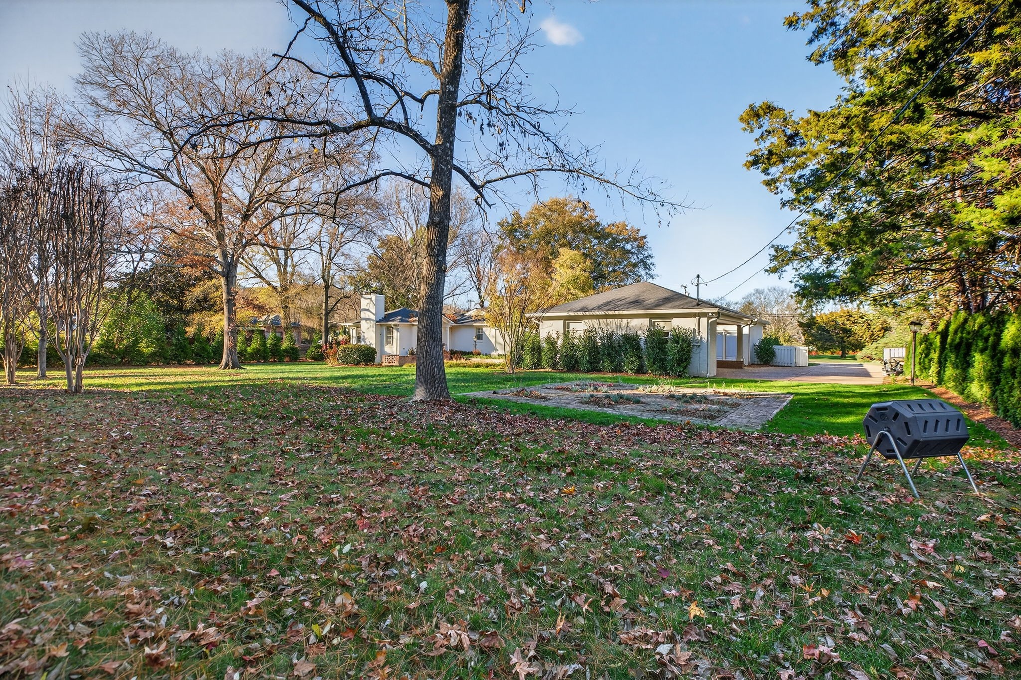 1209 Tyne Blvd