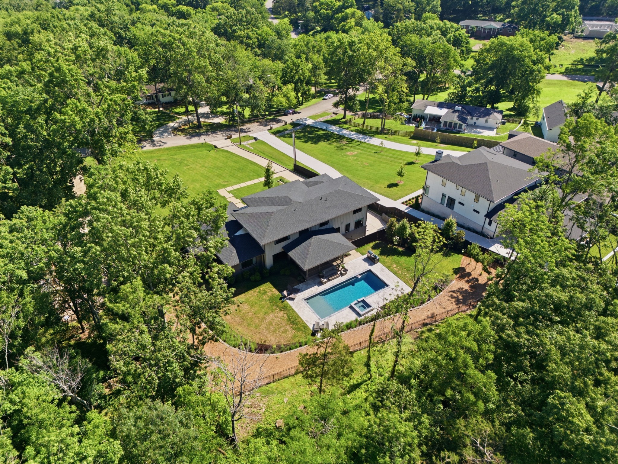 1109 Sparta Rd