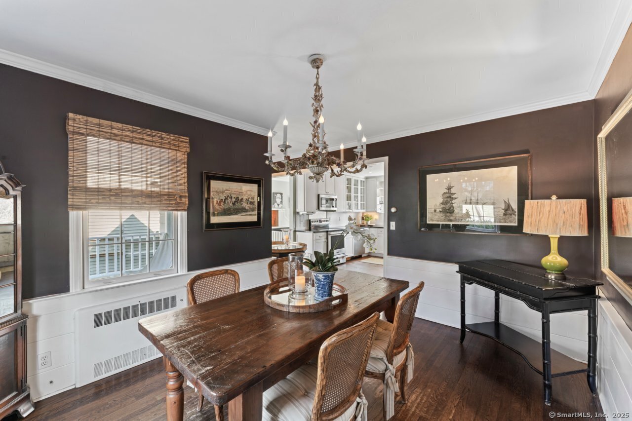 14 Knollwood Drive