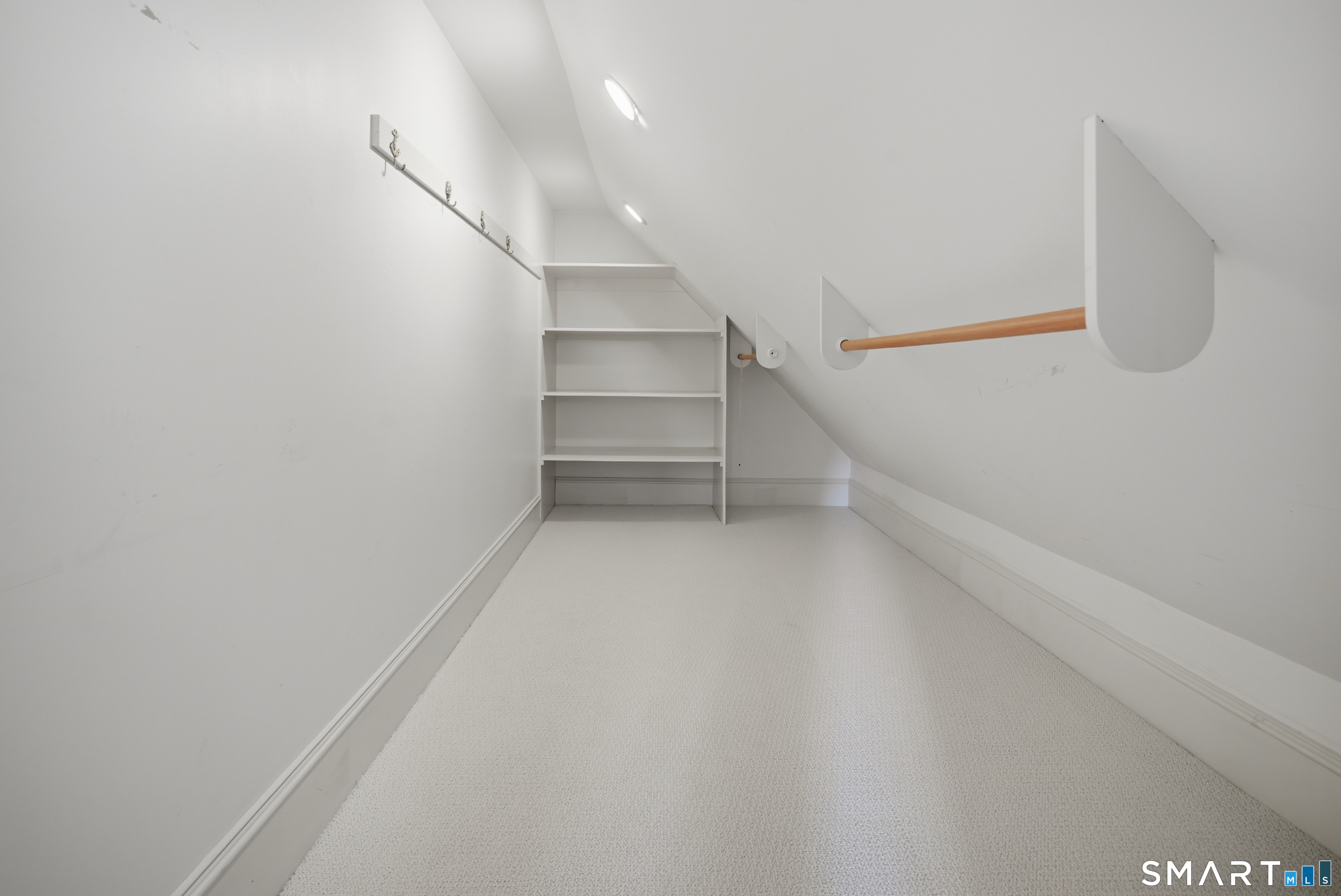 106 Stillson Road 106