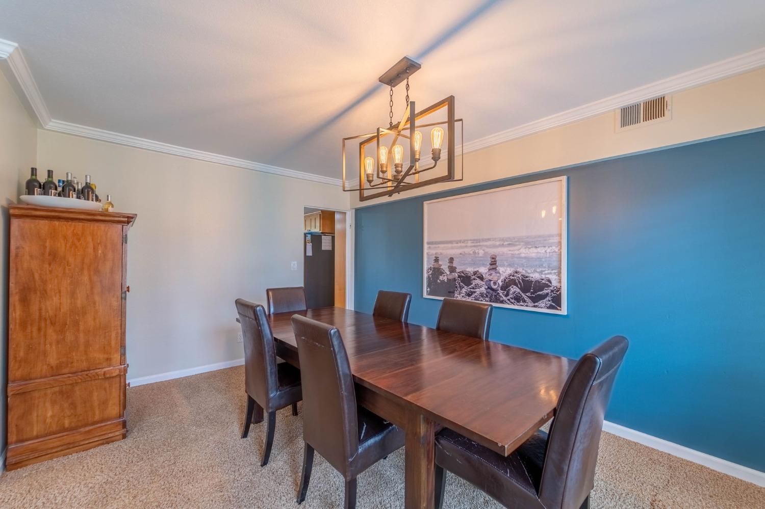 3037 Fredricksburg Way