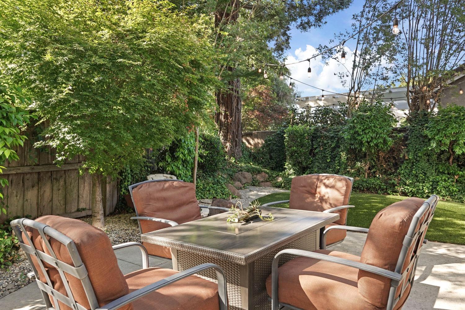 4243 Pinehurst Circle