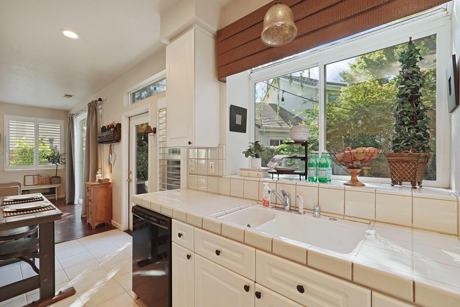 4243 Pinehurst Circle