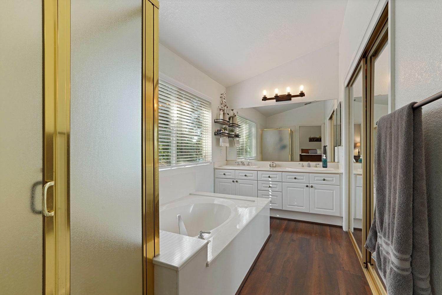 4243 Pinehurst Circle