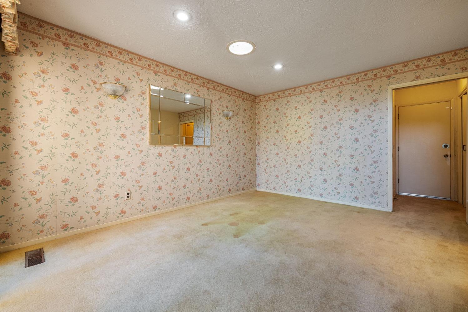 2509 Edgebrook Drive