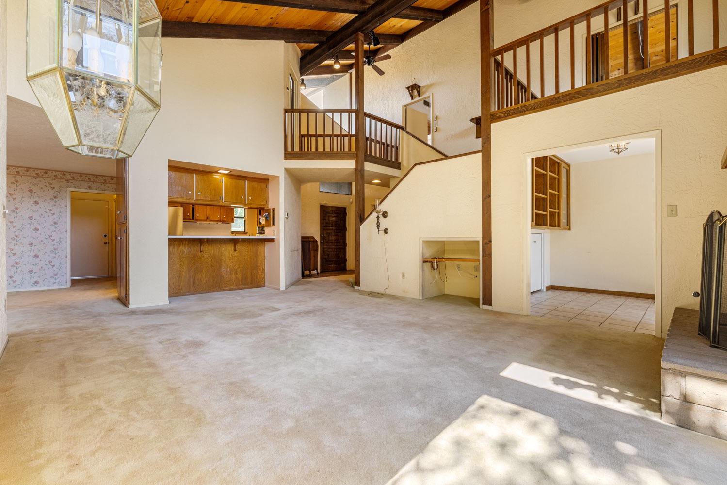 2509 Edgebrook Drive