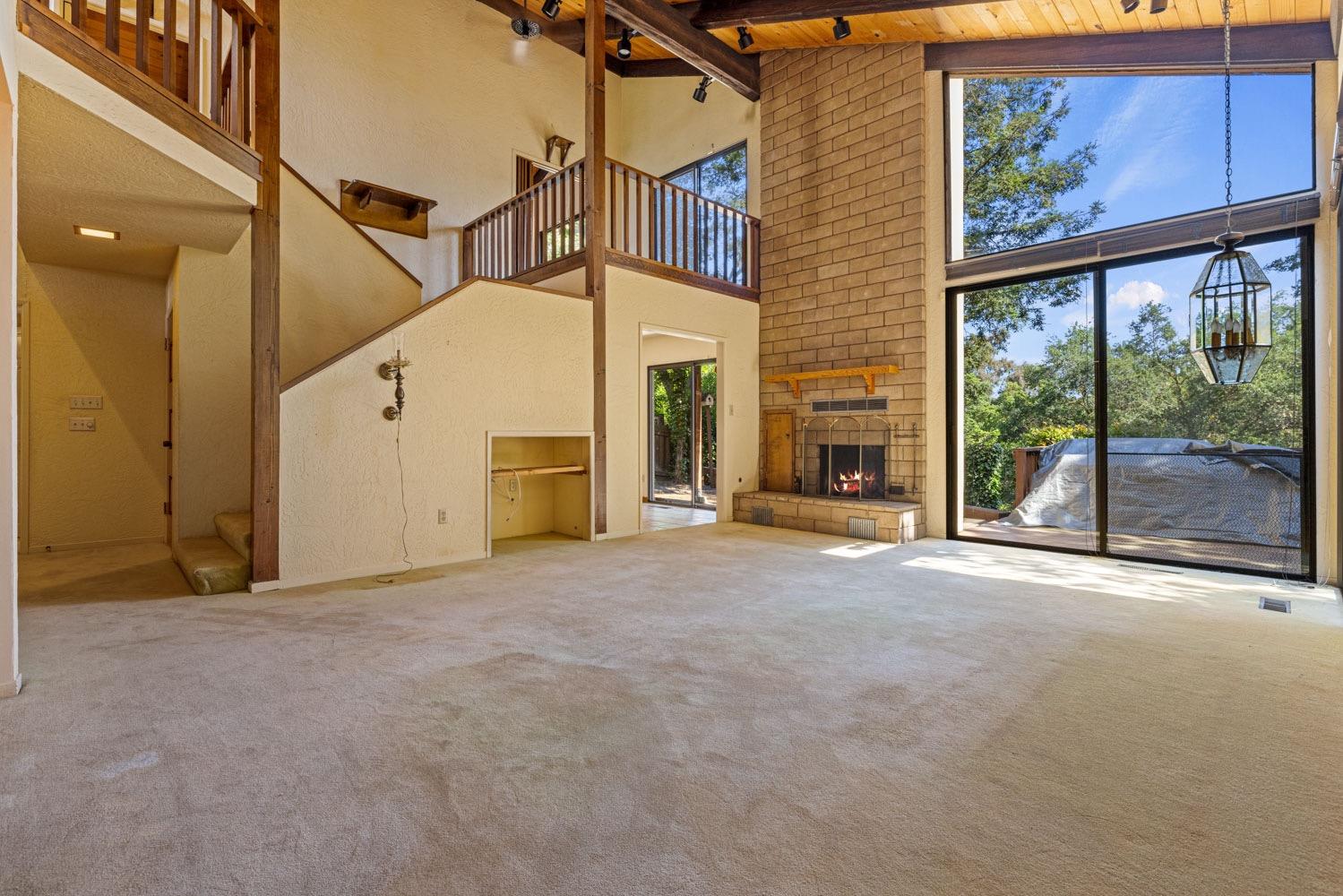 2509 Edgebrook Drive