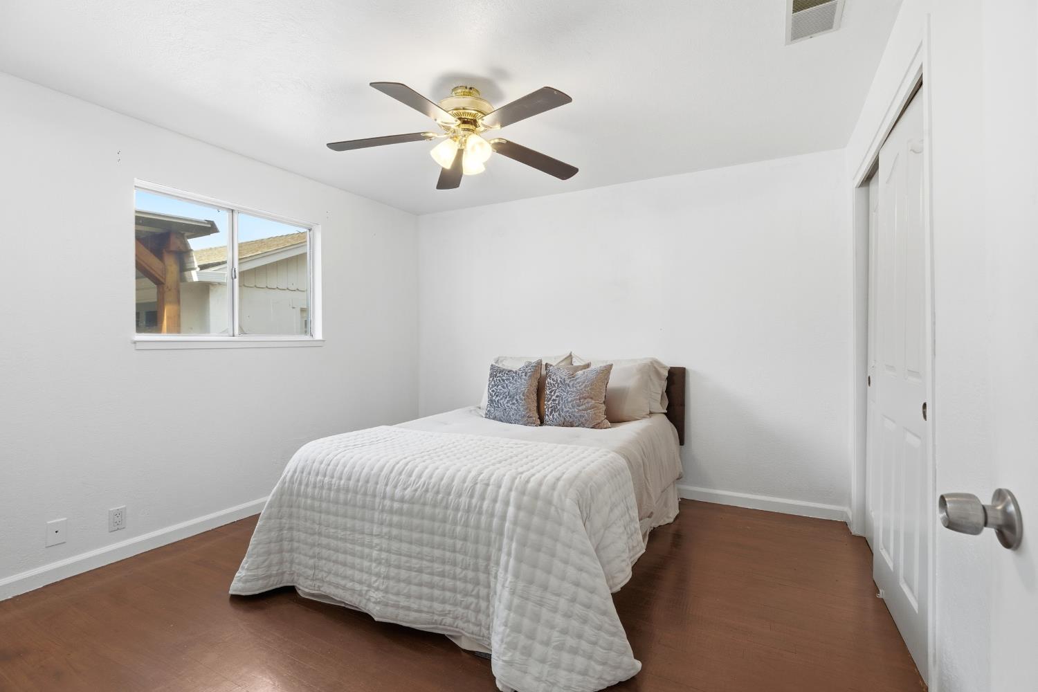 2225 Davis Way