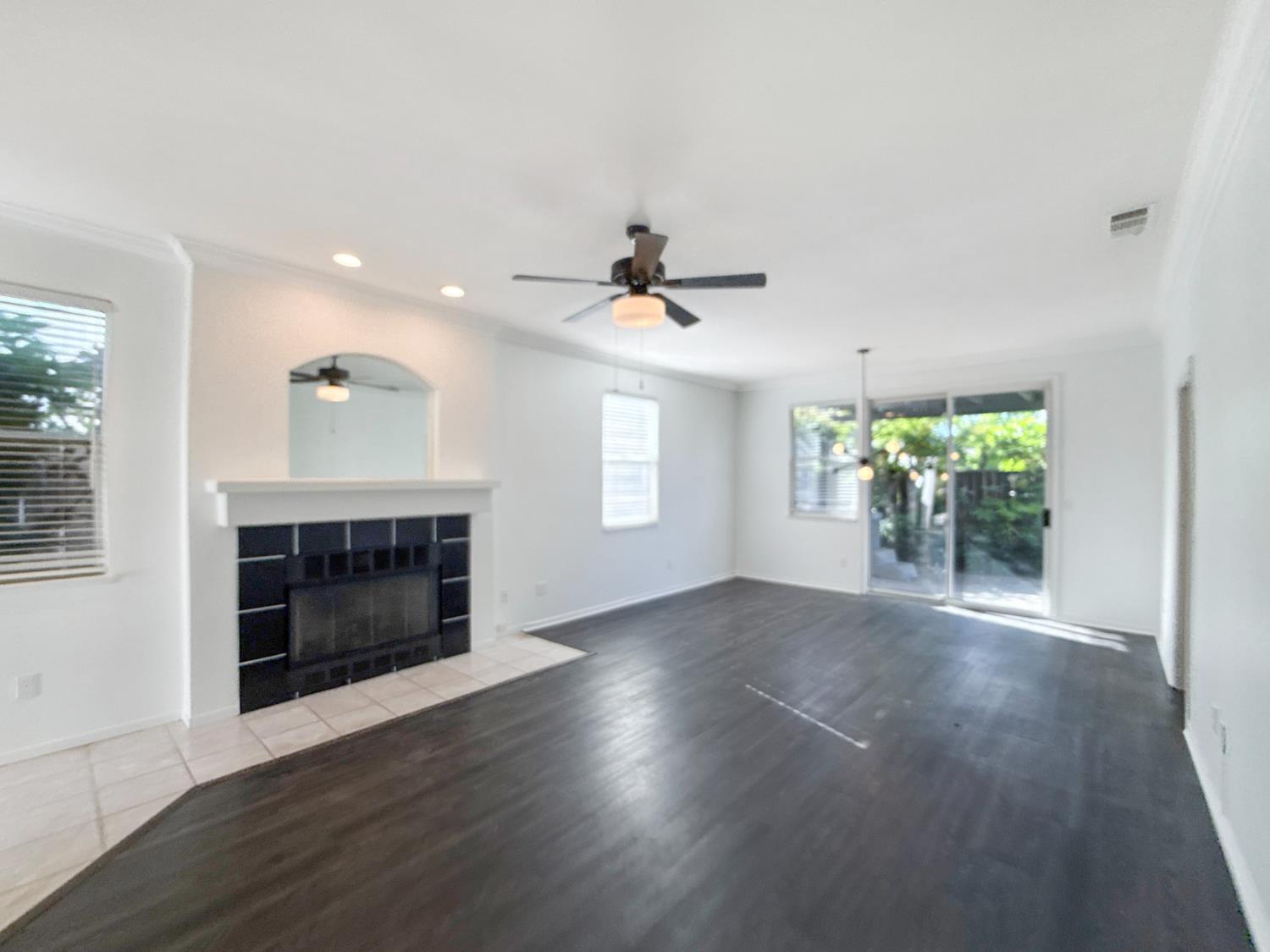 3027 Carousel Circle