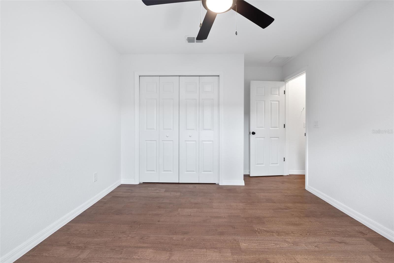 115 KNOLLWOOD DR