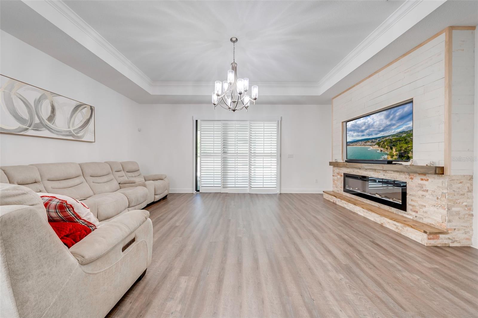 11220 PADDOCK MANOR AVE