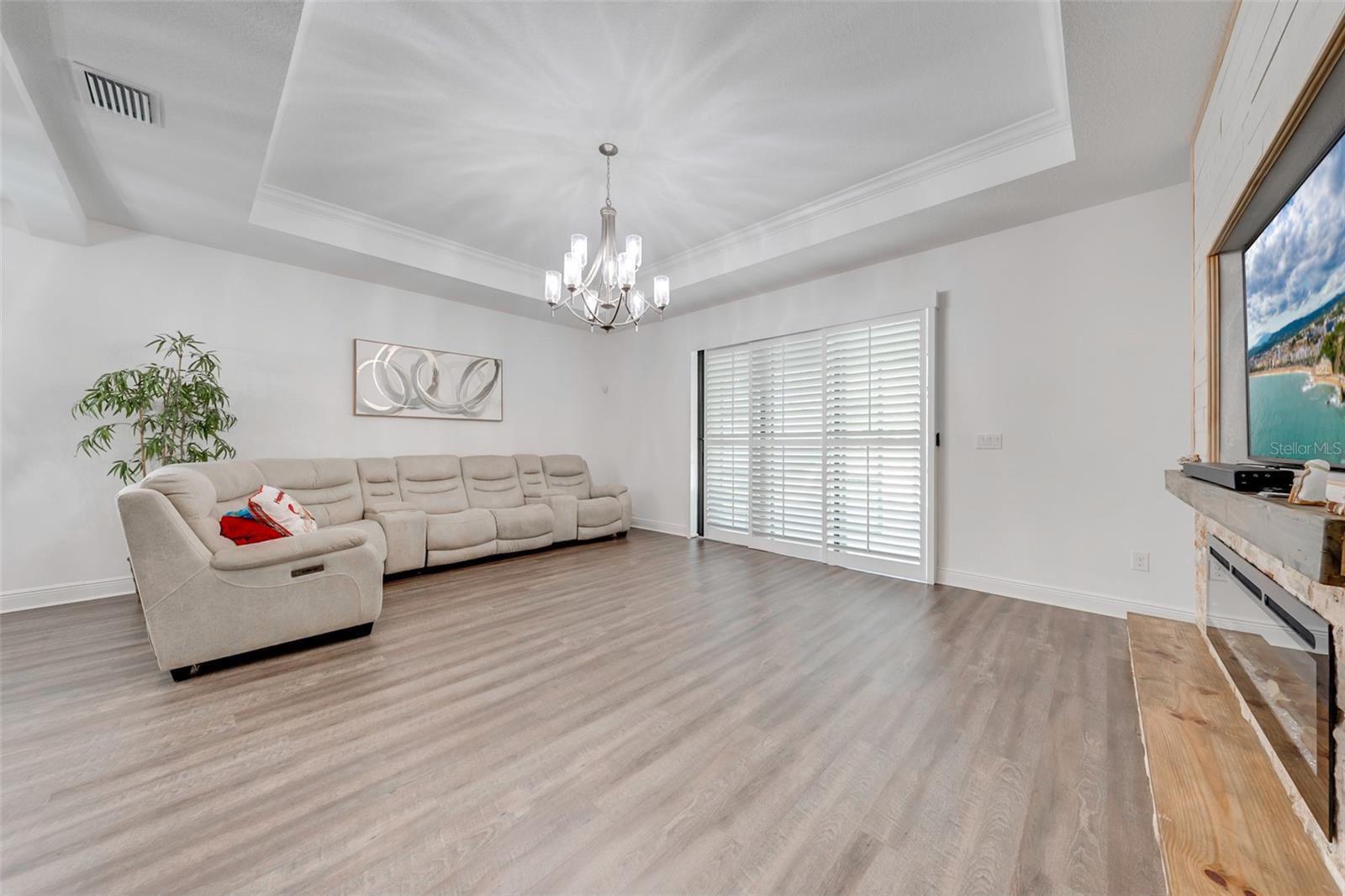 11220 PADDOCK MANOR AVE