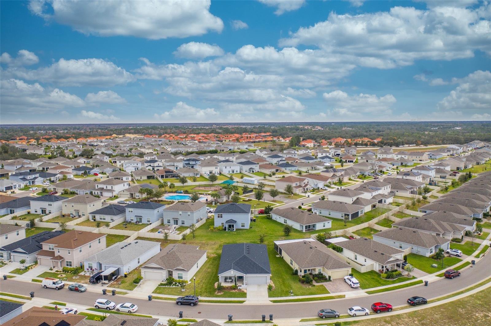 136 HAMLET LOOP