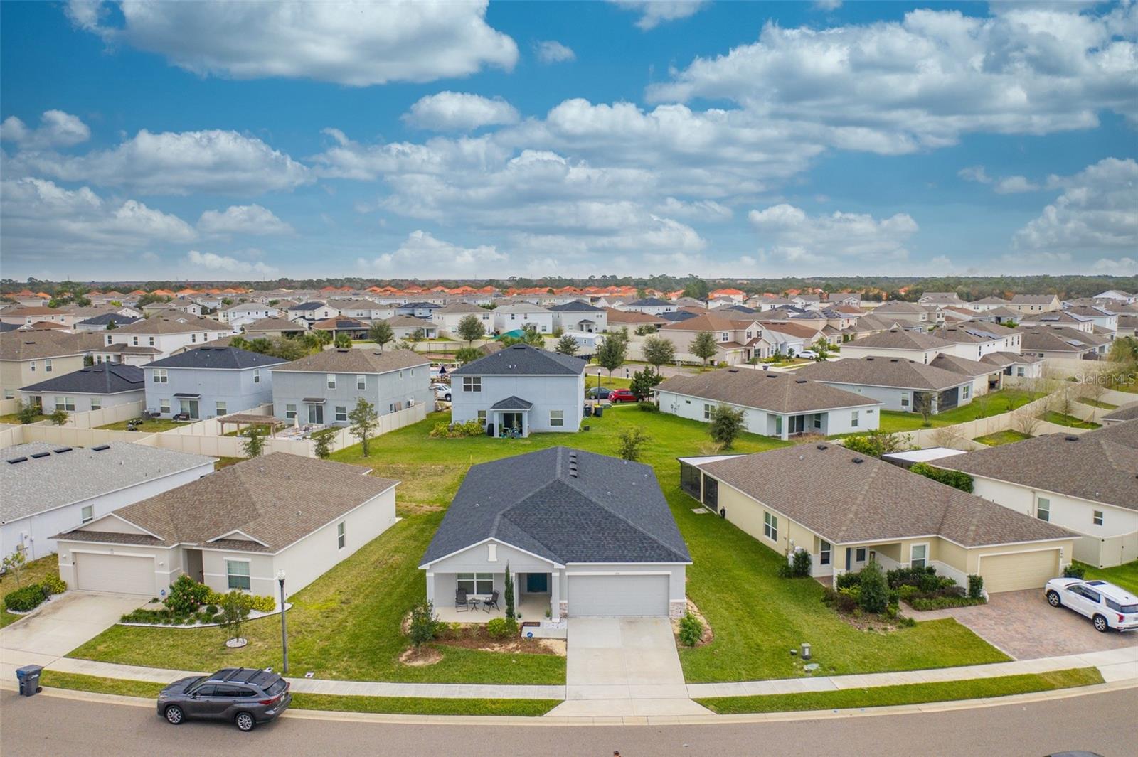 136 HAMLET LOOP