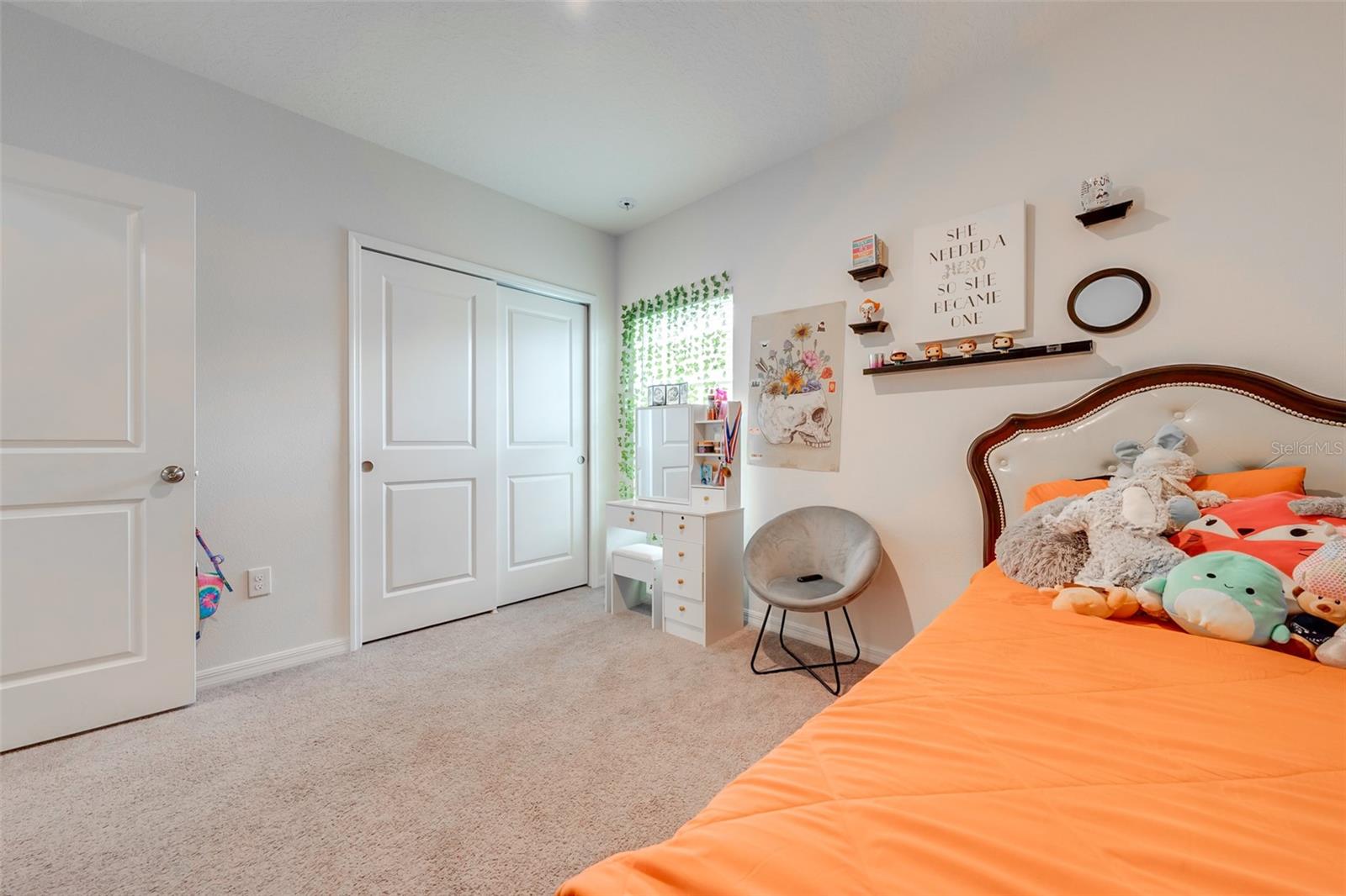 136 HAMLET LOOP