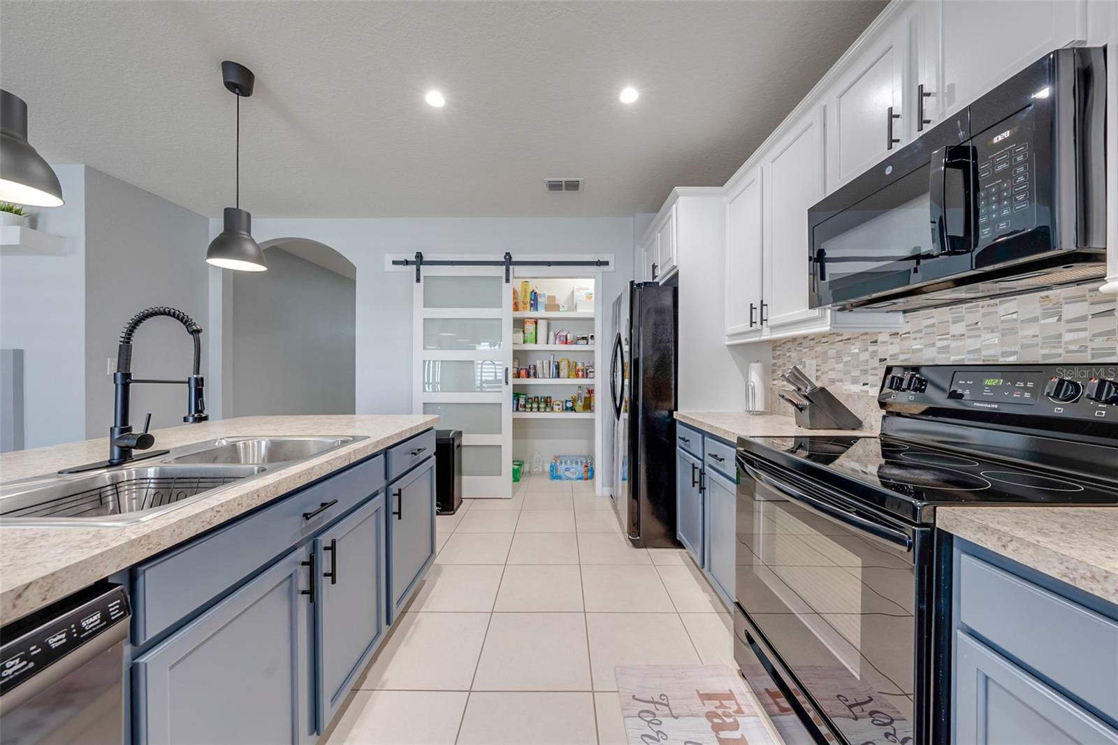 1833 PARTIN TERRACE RD