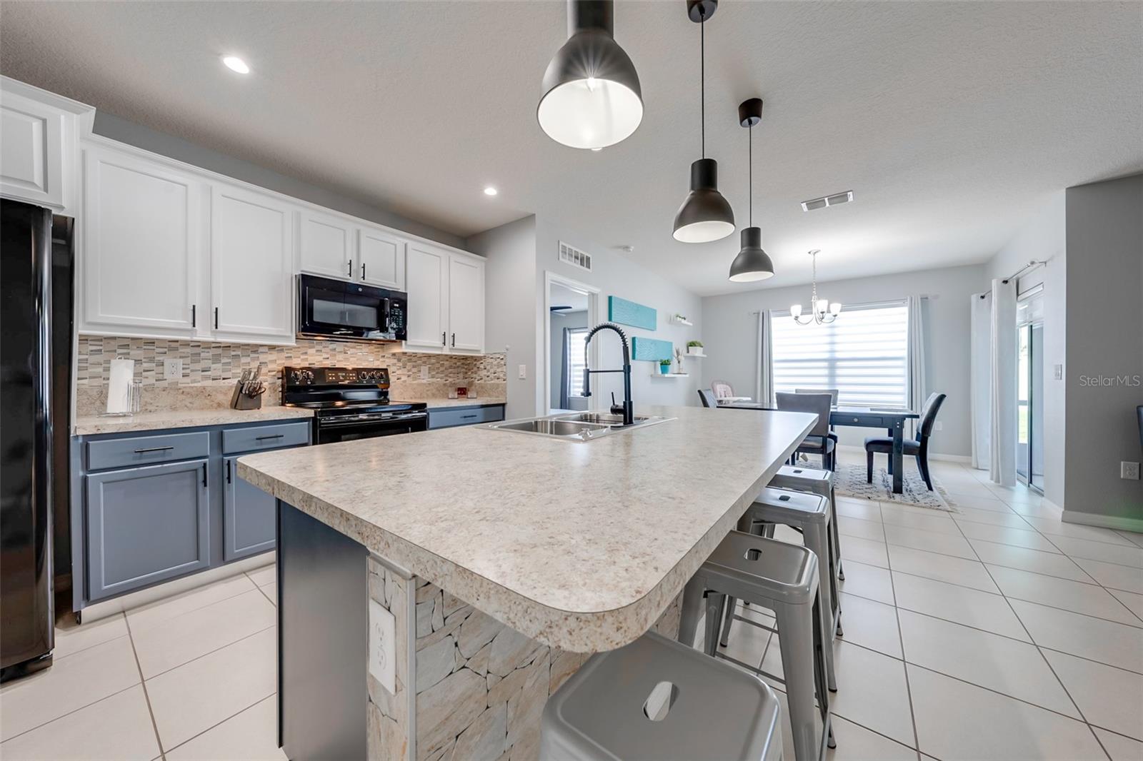 1833 PARTIN TERRACE RD