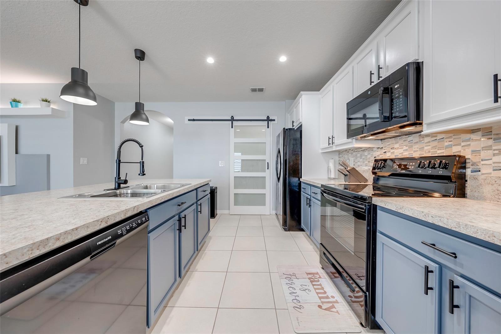 1833 PARTIN TERRACE RD