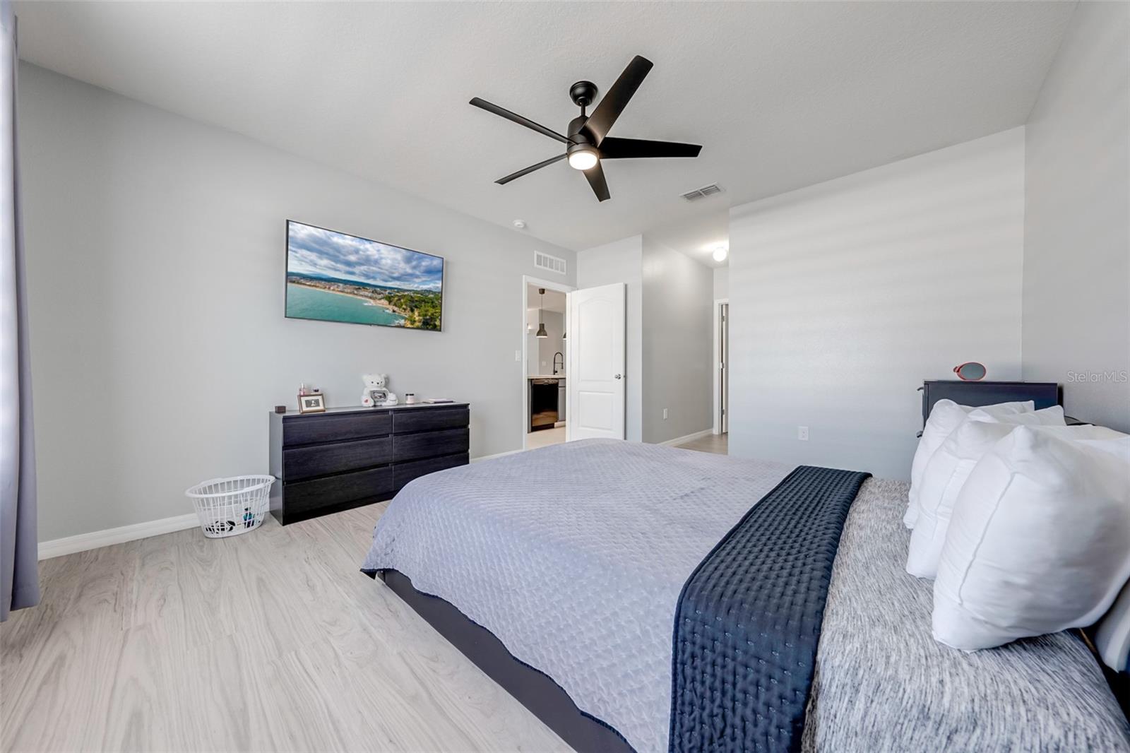 1833 PARTIN TERRACE RD