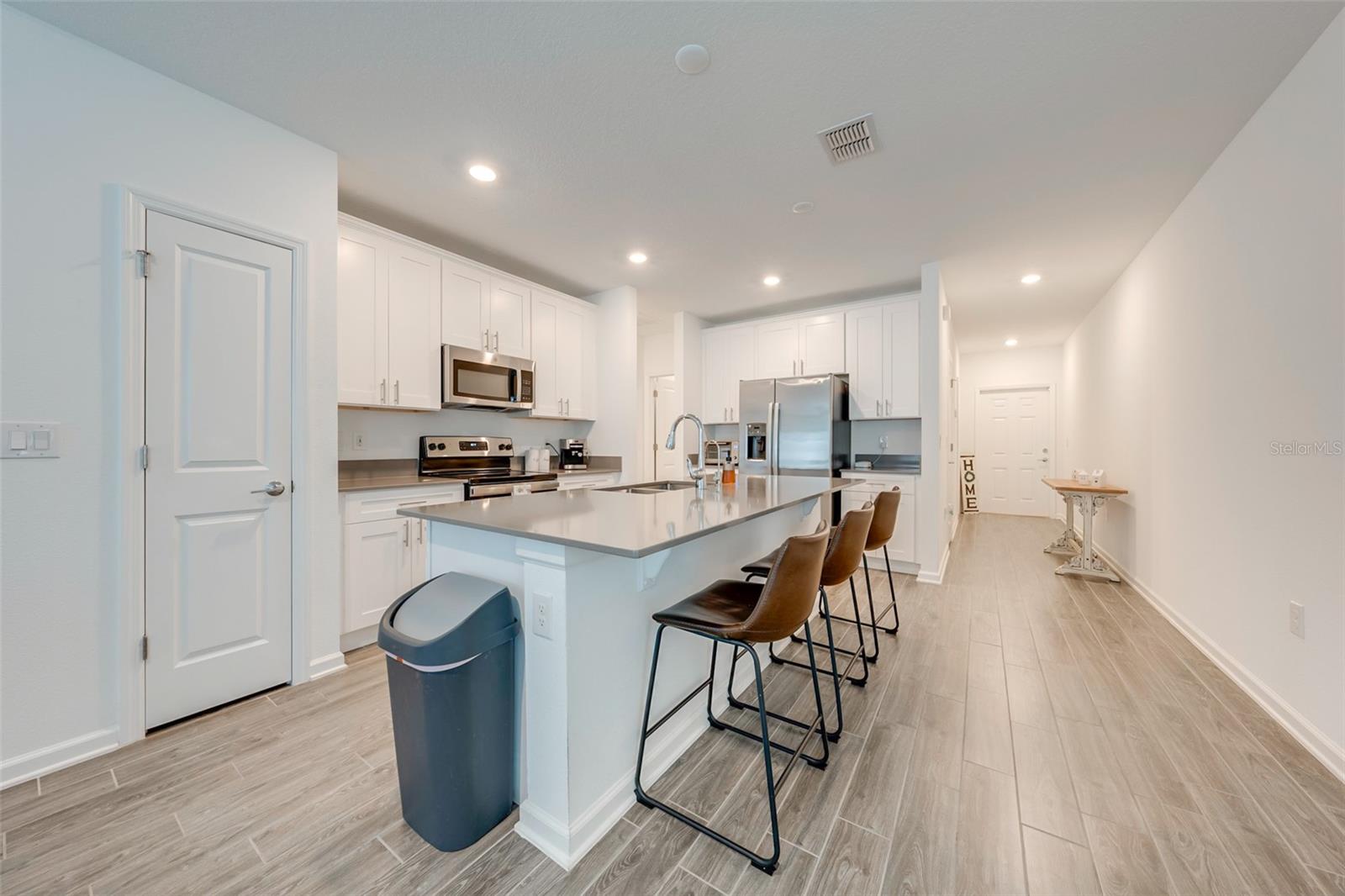 522 JETT LN