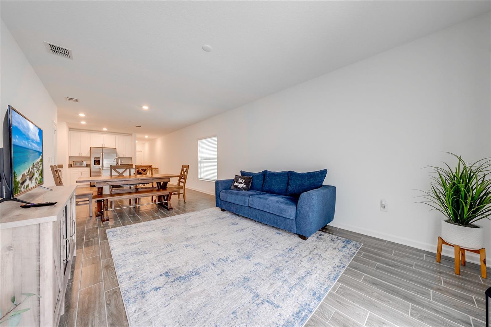 522 JETT LN