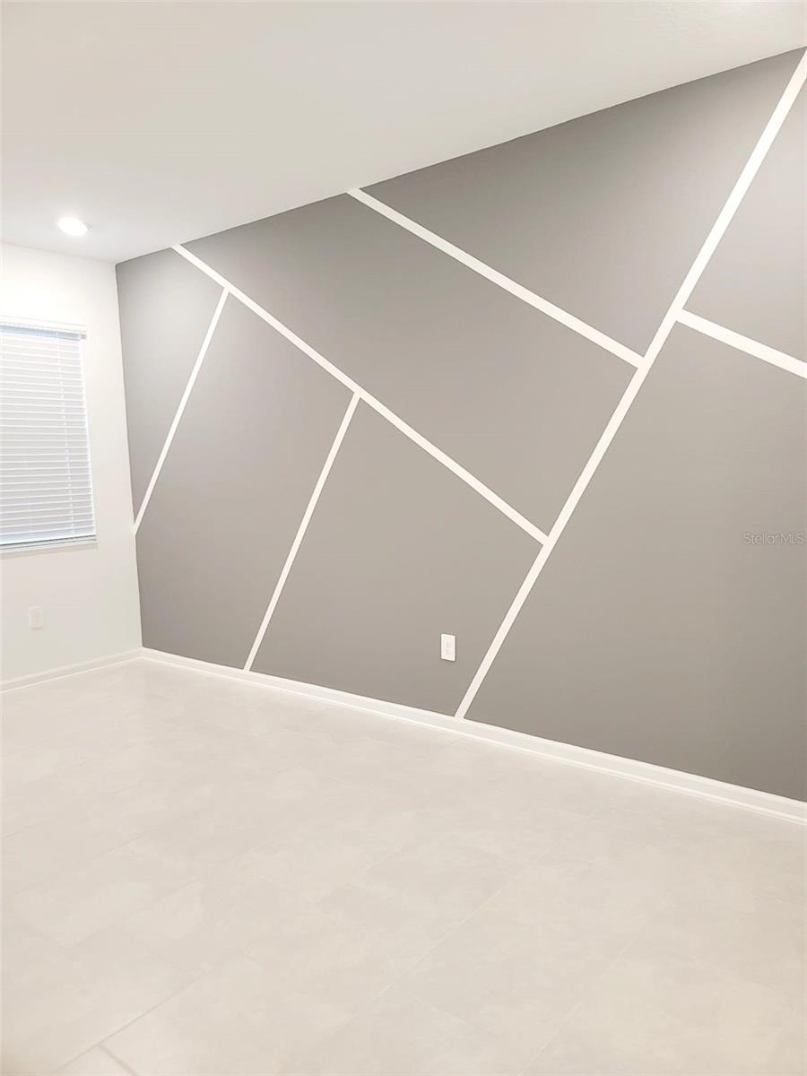 2305 BROOK MARSH LOOP