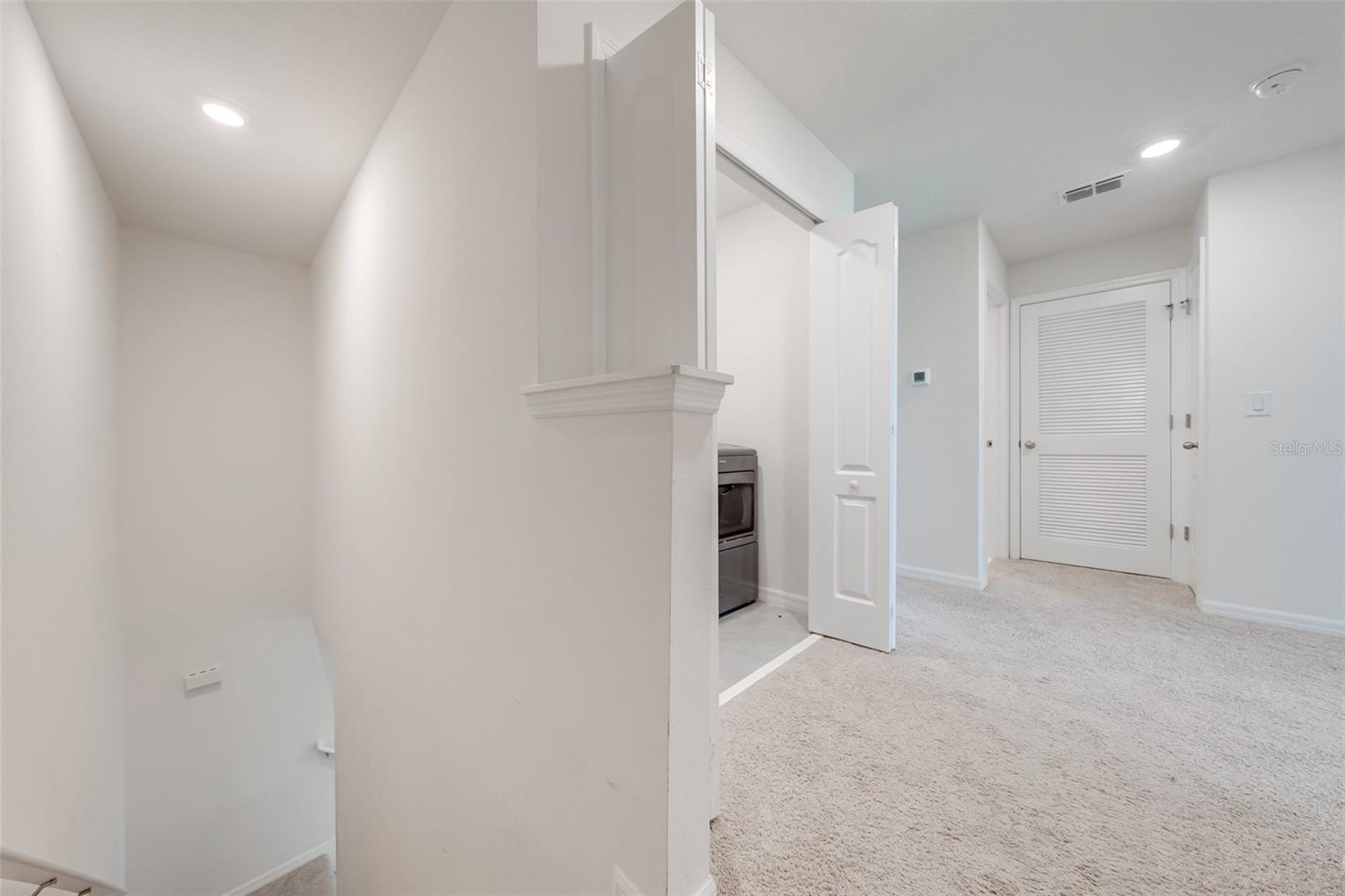 1525 SOUTHBURY DR